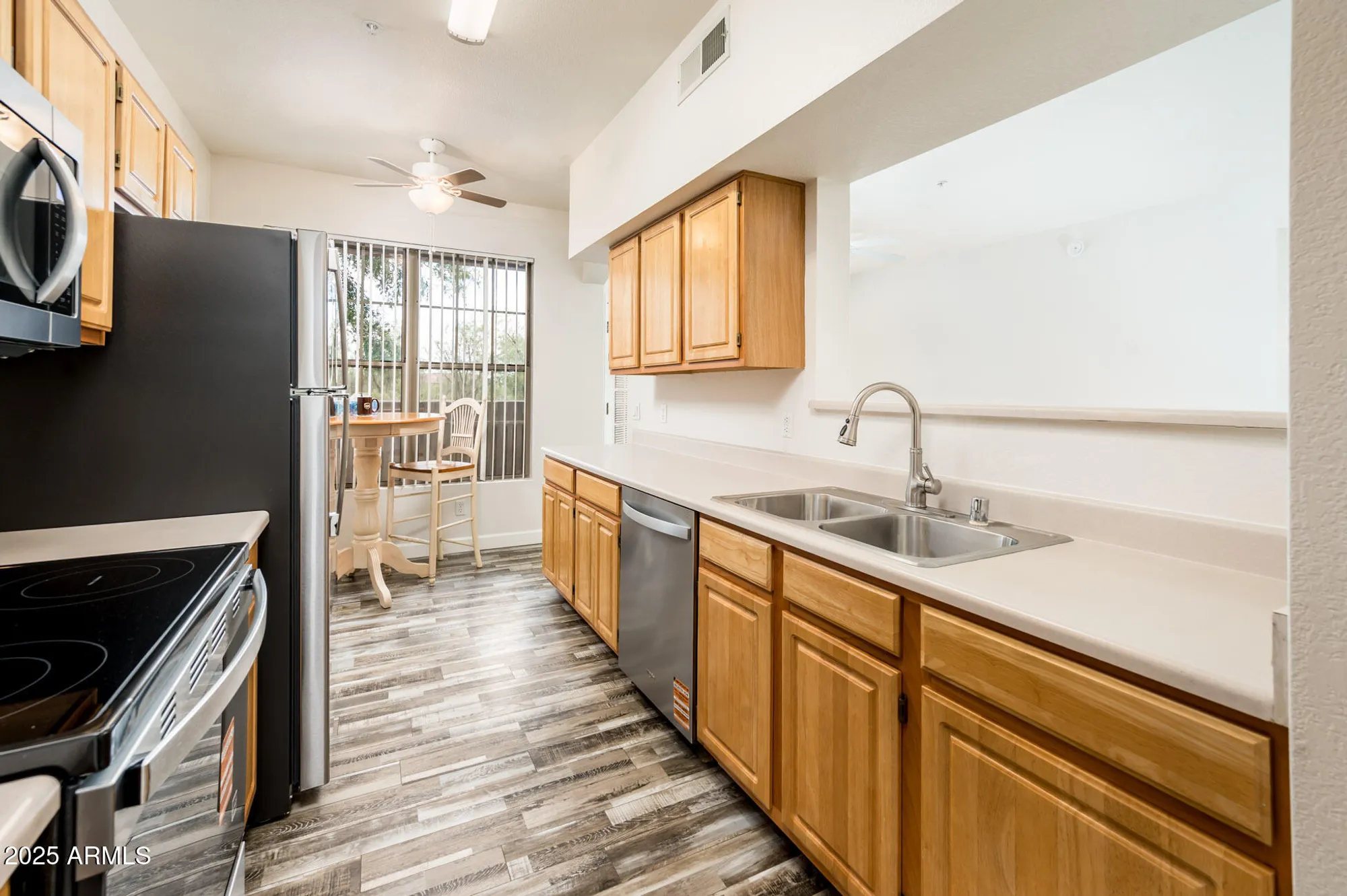 Property Slideshow image 15 of 42 | 14950 w mountain view blvd 6206, Surprise, AZ, 85374