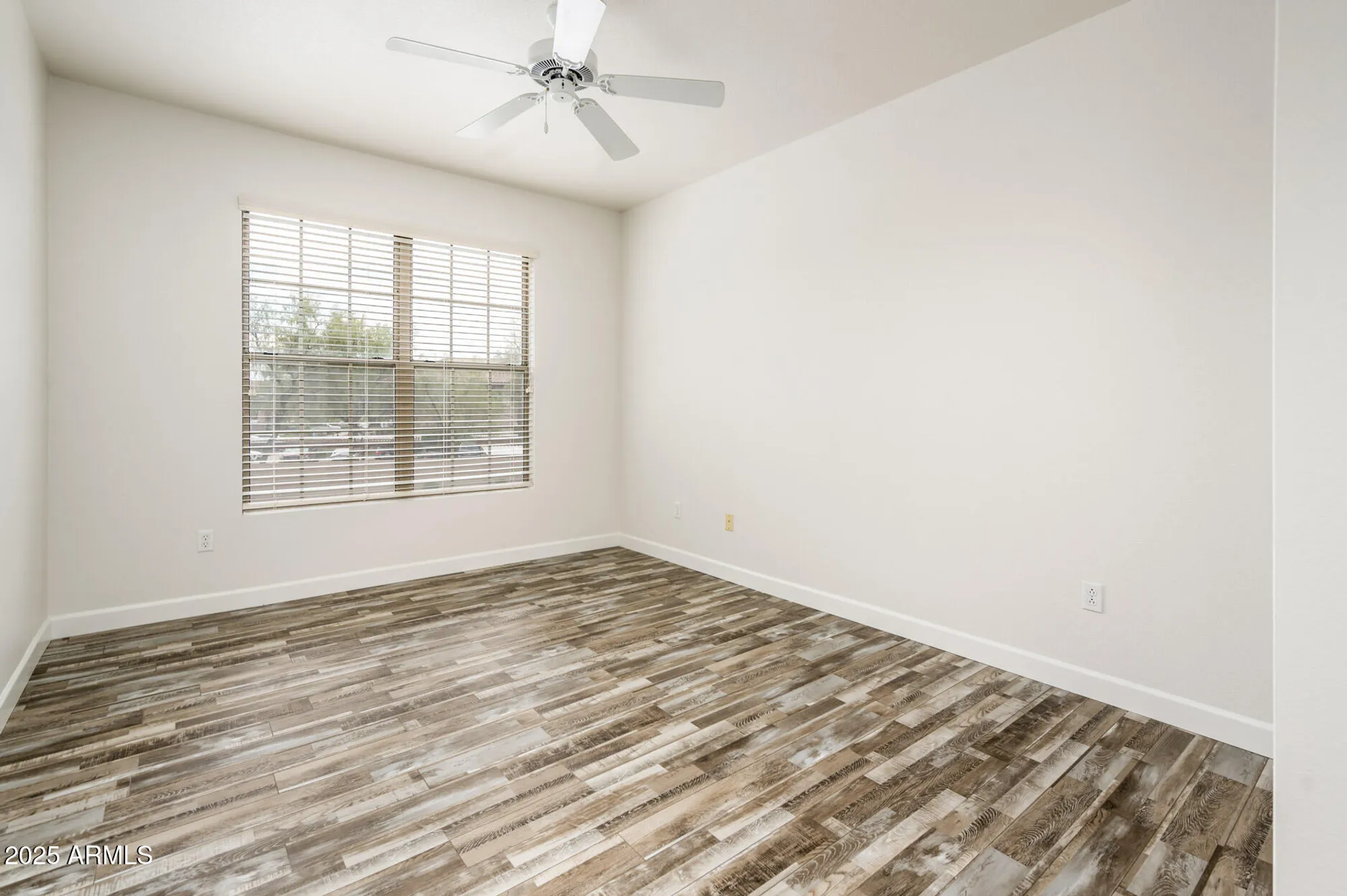 Property Slideshow image 18 of 42 | 14950 w mountain view blvd 6206, Surprise, AZ, 85374
