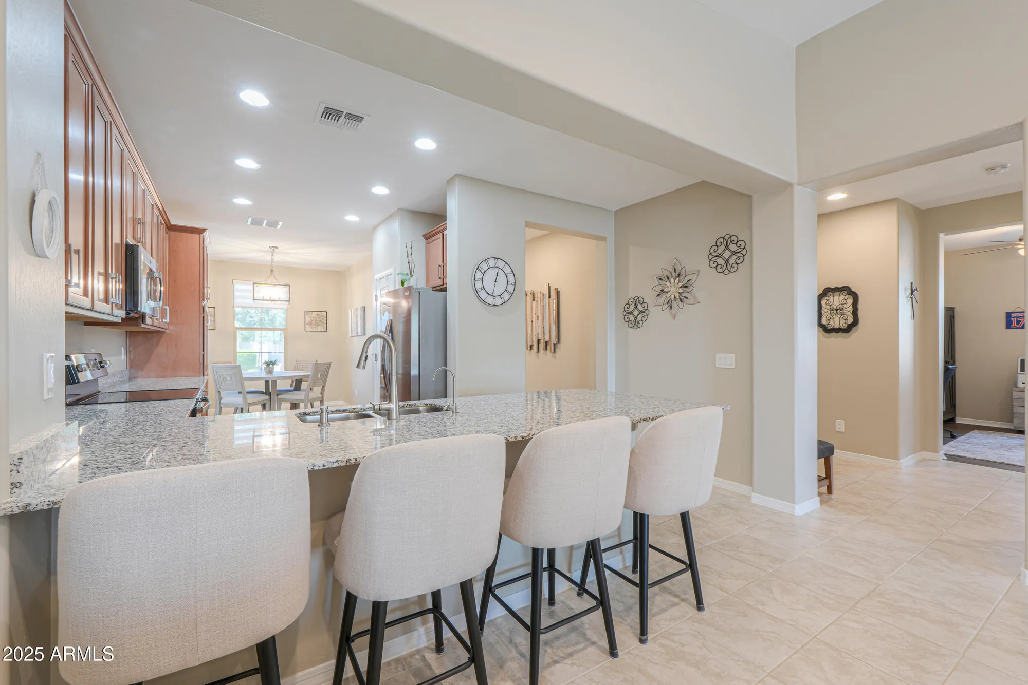 Property Slideshow image 8 of 44 | 5921 s del rancho, Mesa, AZ, 85212