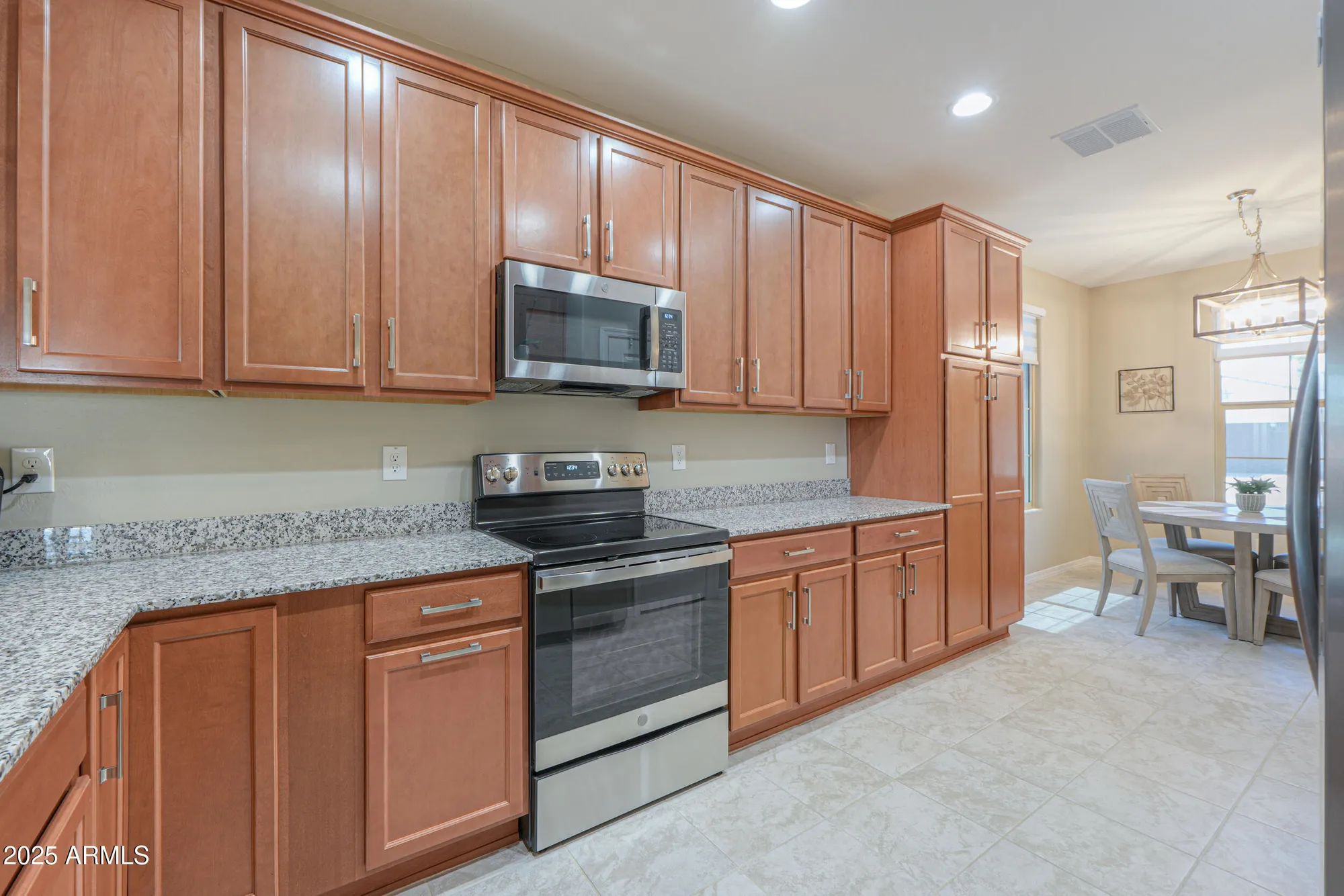 Property Slideshow image 10 of 44 | 5921 s del rancho, Mesa, AZ, 85212