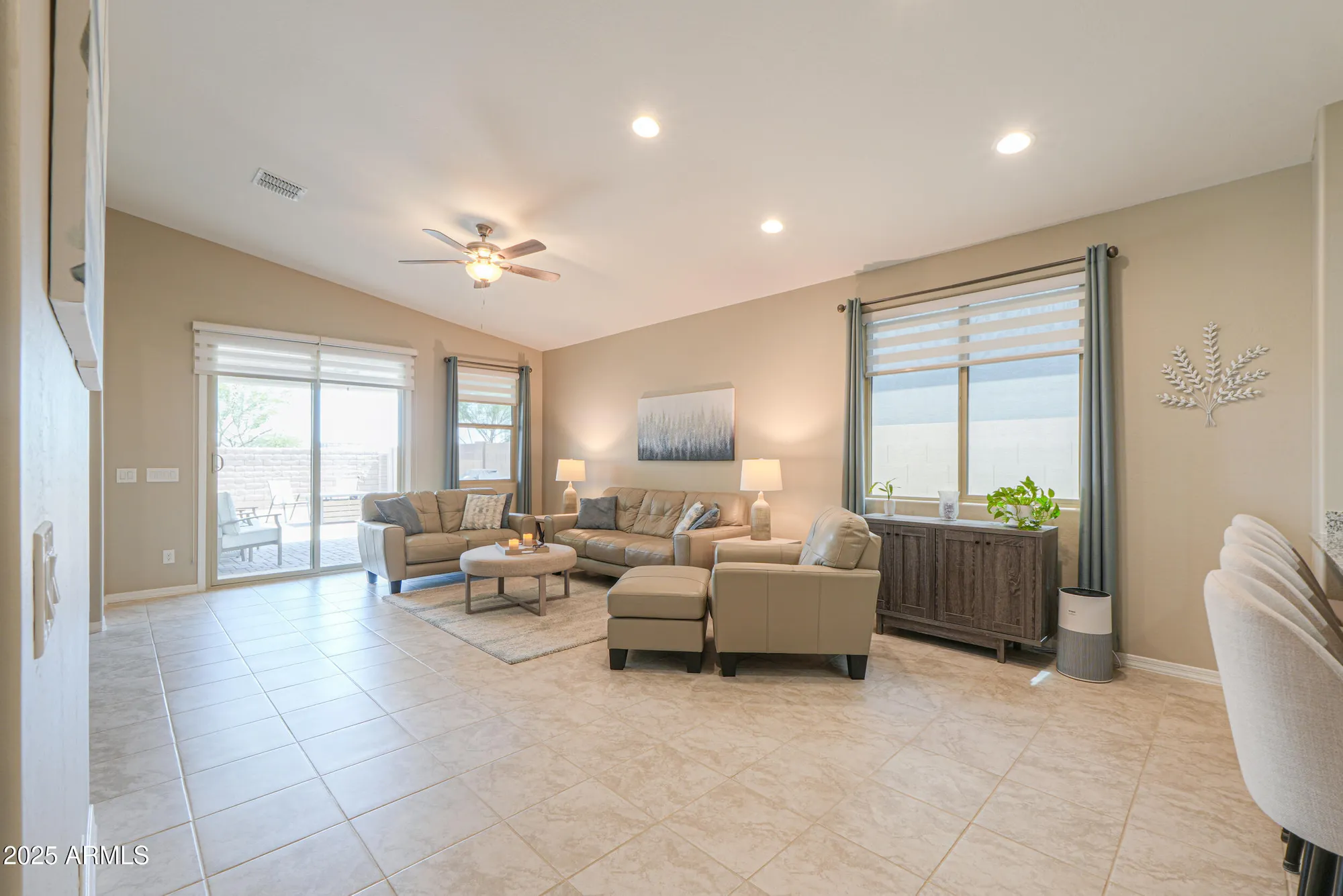 Property Slideshow image 14 of 44 | 5921 s del rancho, Mesa, AZ, 85212