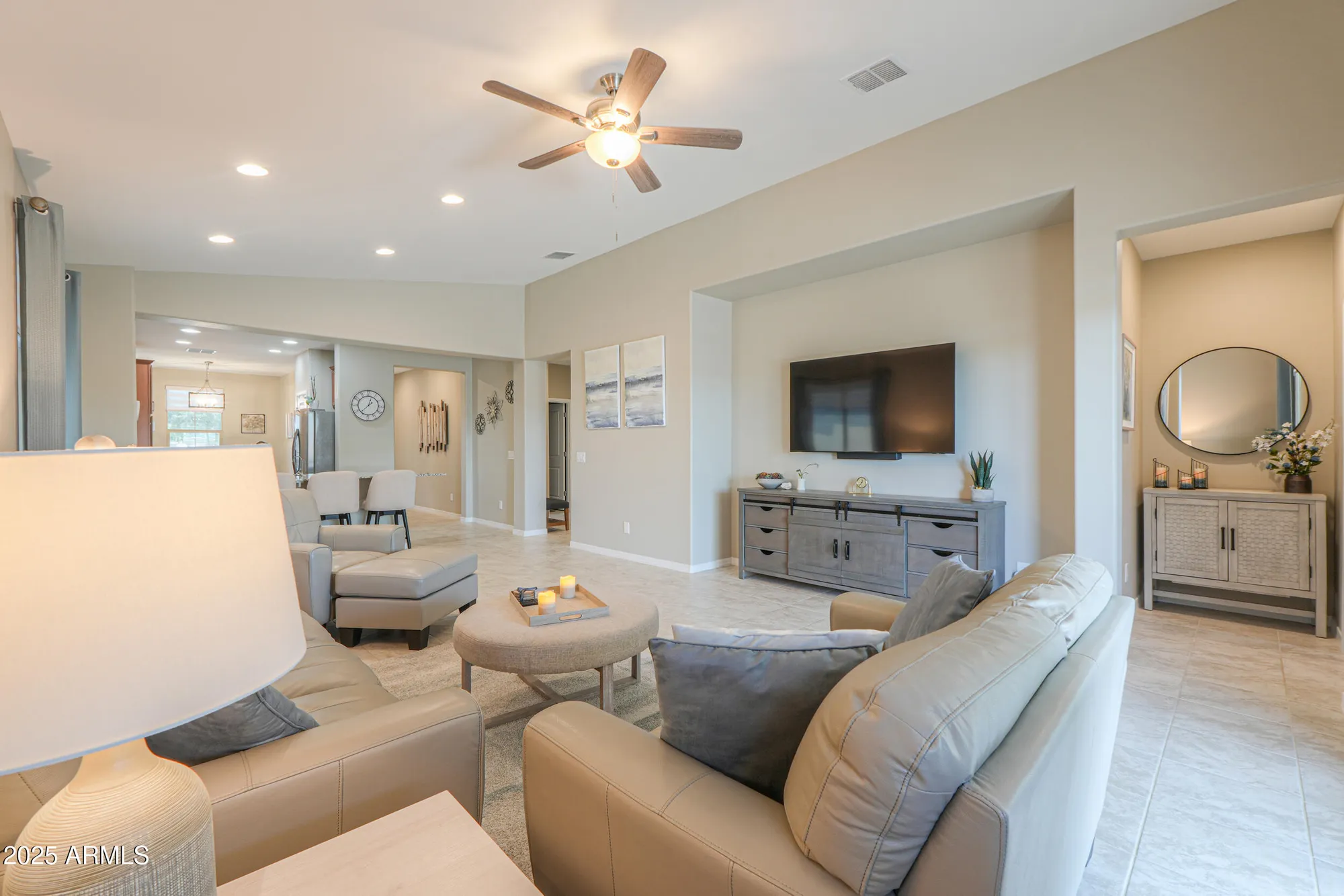 Property Slideshow image 16 of 44 | 5921 s del rancho, Mesa, AZ, 85212