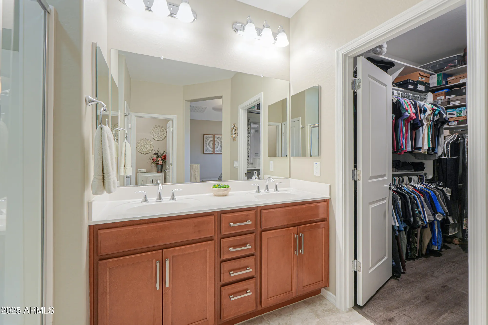 Property Slideshow image 30 of 44 | 5921 s del rancho, Mesa, AZ, 85212