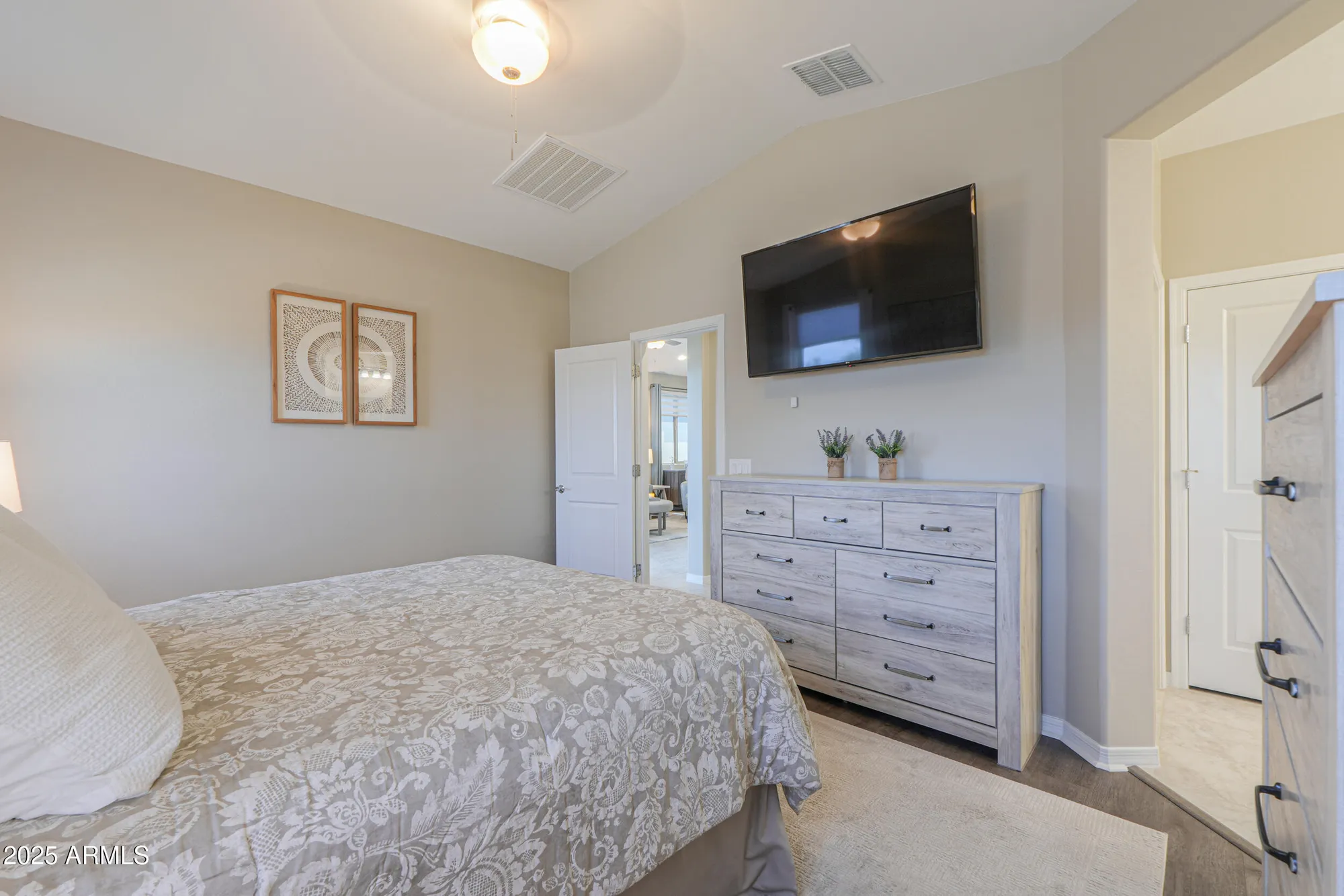 Property Slideshow image 28 of 44 | 5921 s del rancho, Mesa, AZ, 85212