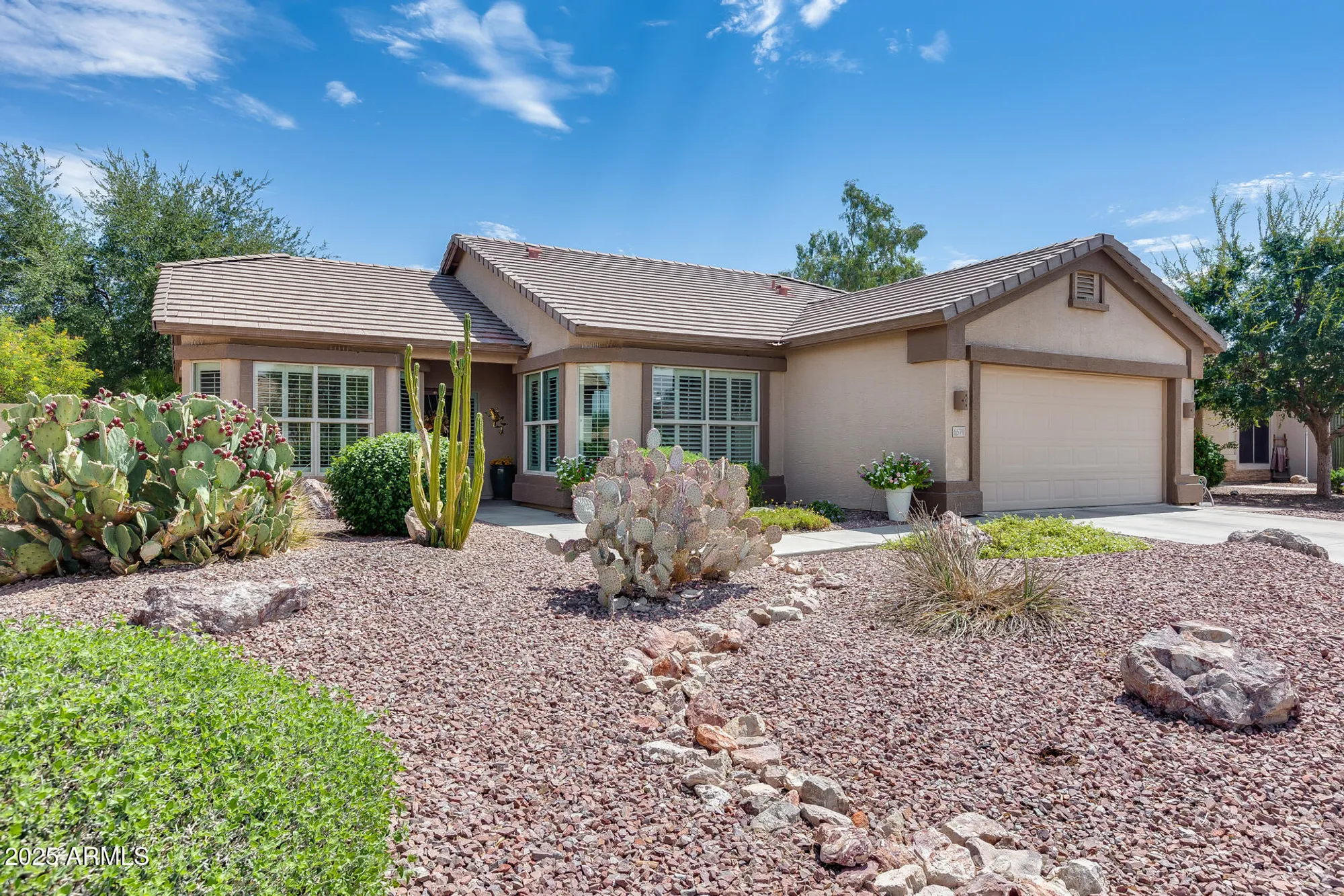 Property Slideshow image 6 of 32 | 6571 s granite dr, Chandler, AZ, 85249