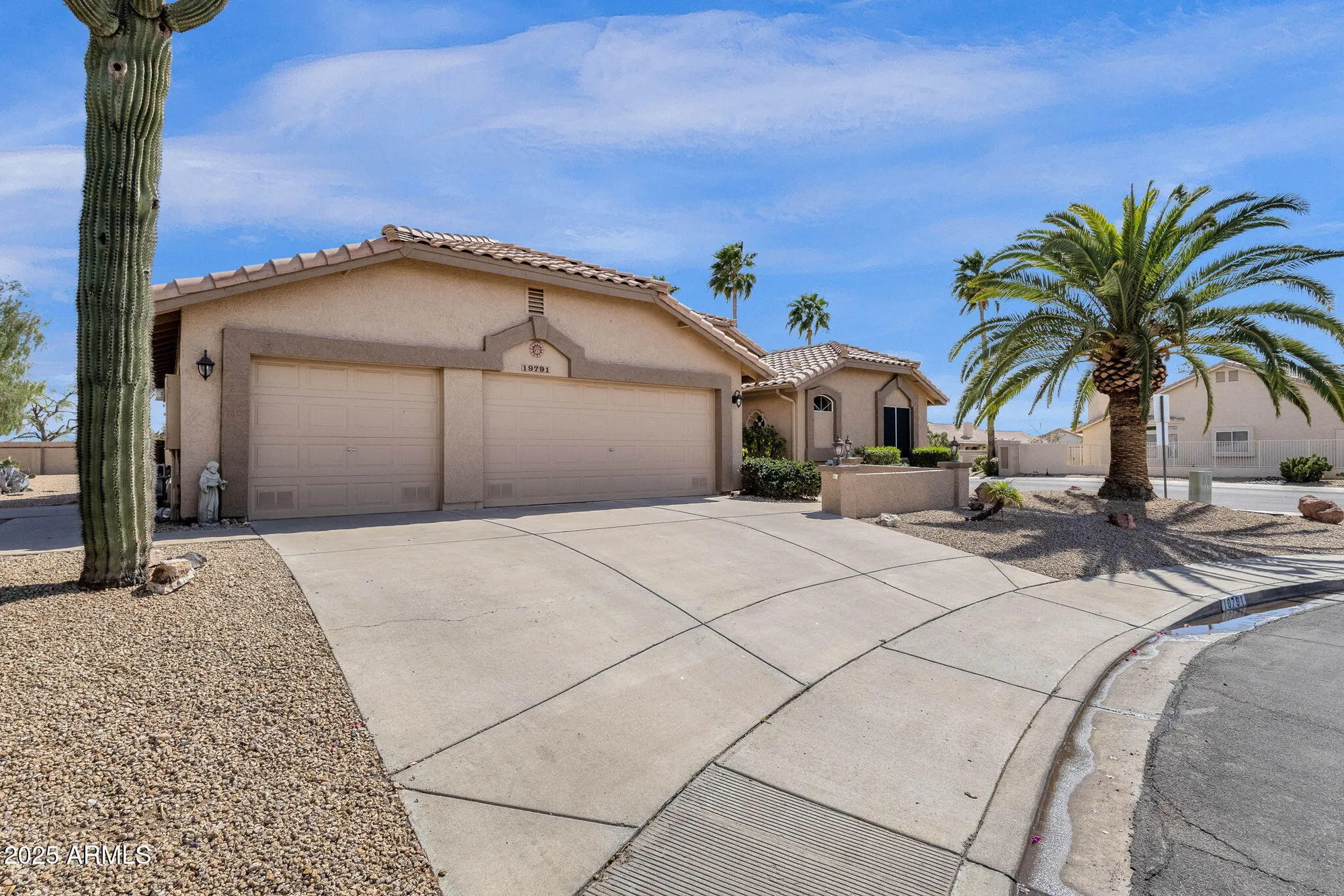 Property Slideshow image 4 of 51 | 19791 n 86th dr, Peoria, AZ, 85382