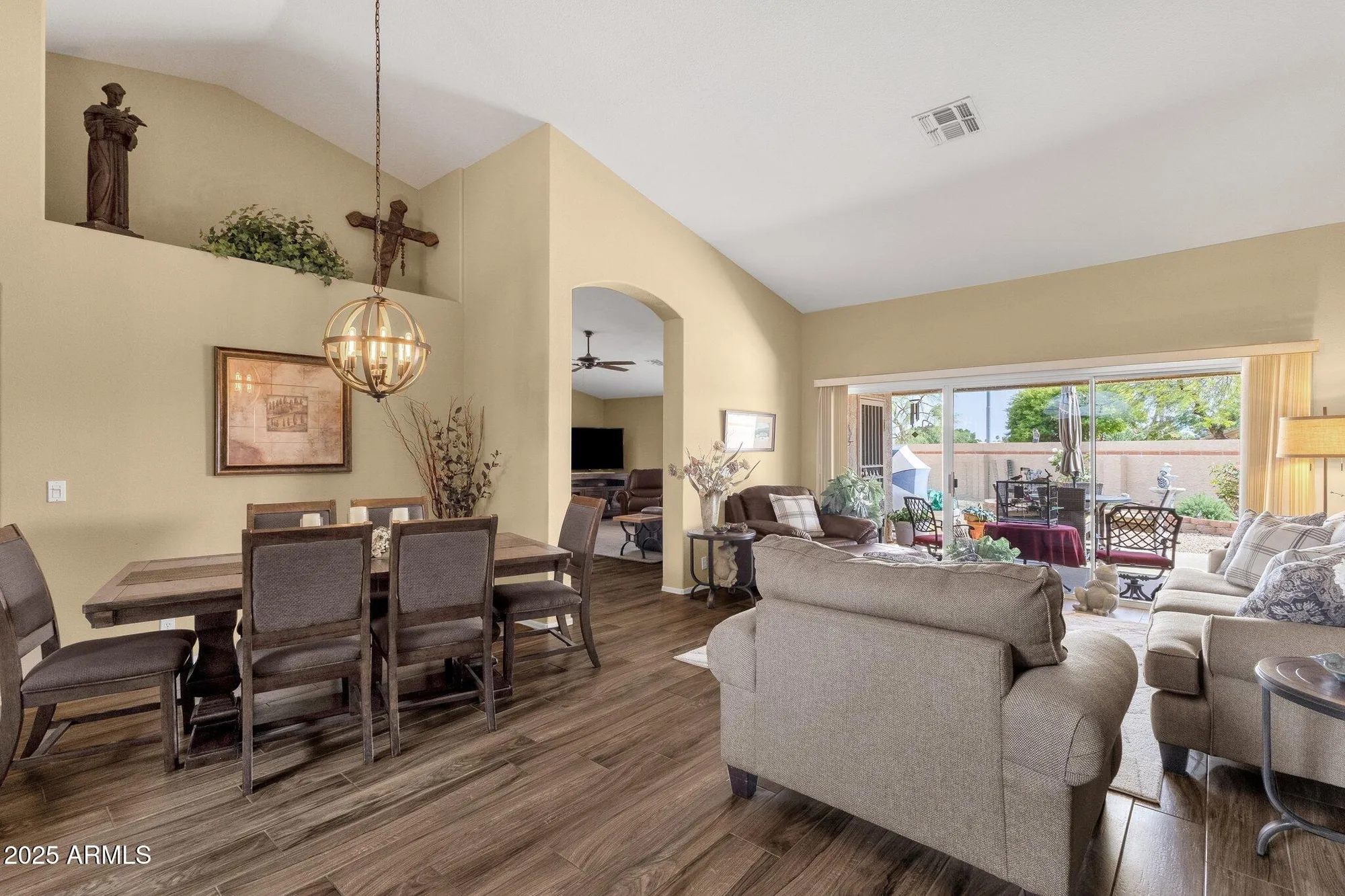 Property Slideshow image 8 of 51 | 19791 n 86th dr, Peoria, AZ, 85382