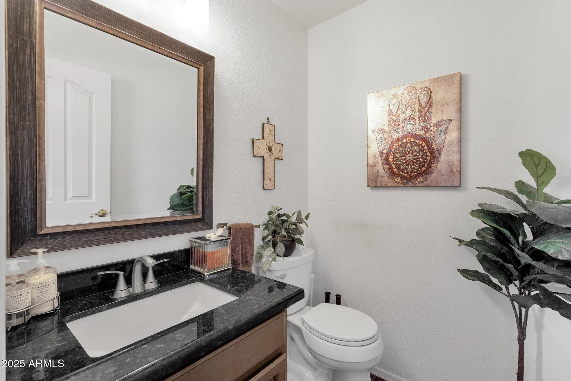 Property Slideshow image 14 of 51 | 19791 n 86th dr, Peoria, AZ, 85382