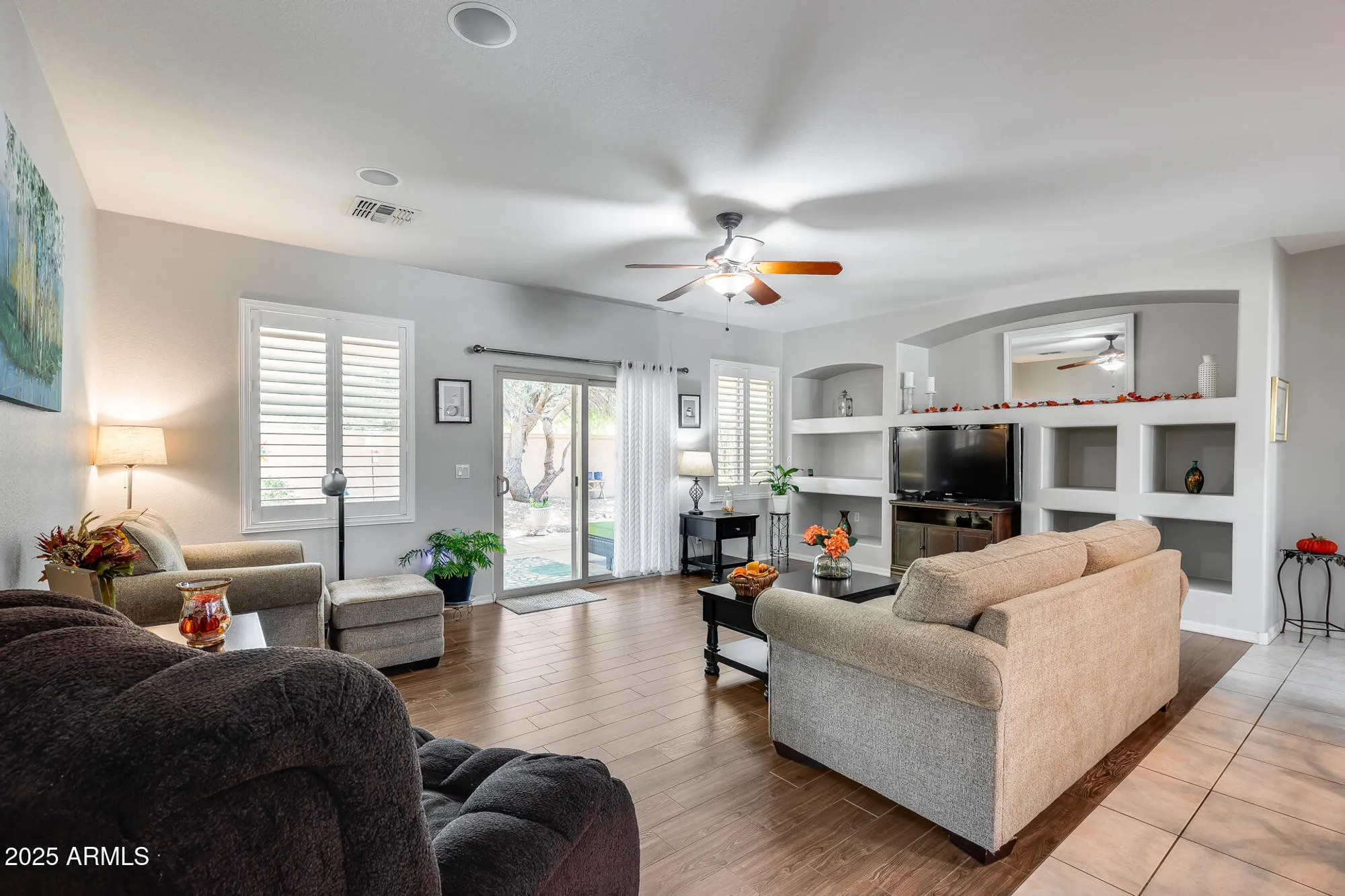 Property Slideshow image 7 of 32 | 6571 s granite dr, Chandler, AZ, 85249