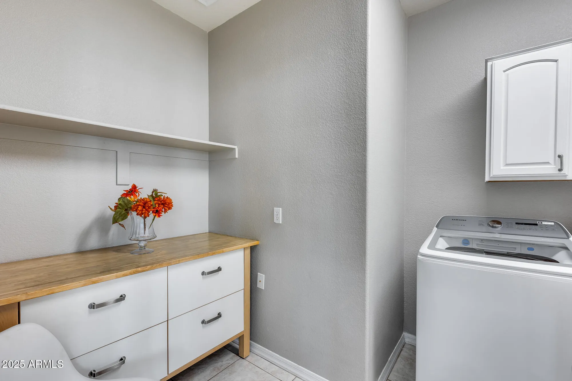 Property Slideshow image 14 of 32 | 6571 s granite dr, Chandler, AZ, 85249