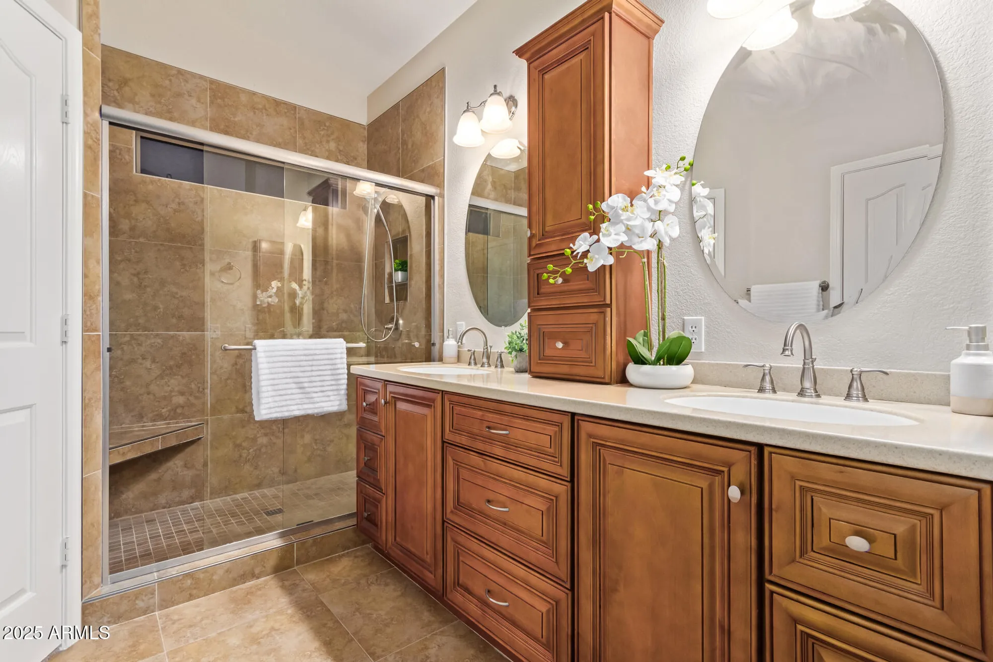 Property Slideshow image 23 of 35 | 15596 w flower ct, Goodyear, AZ, 85395