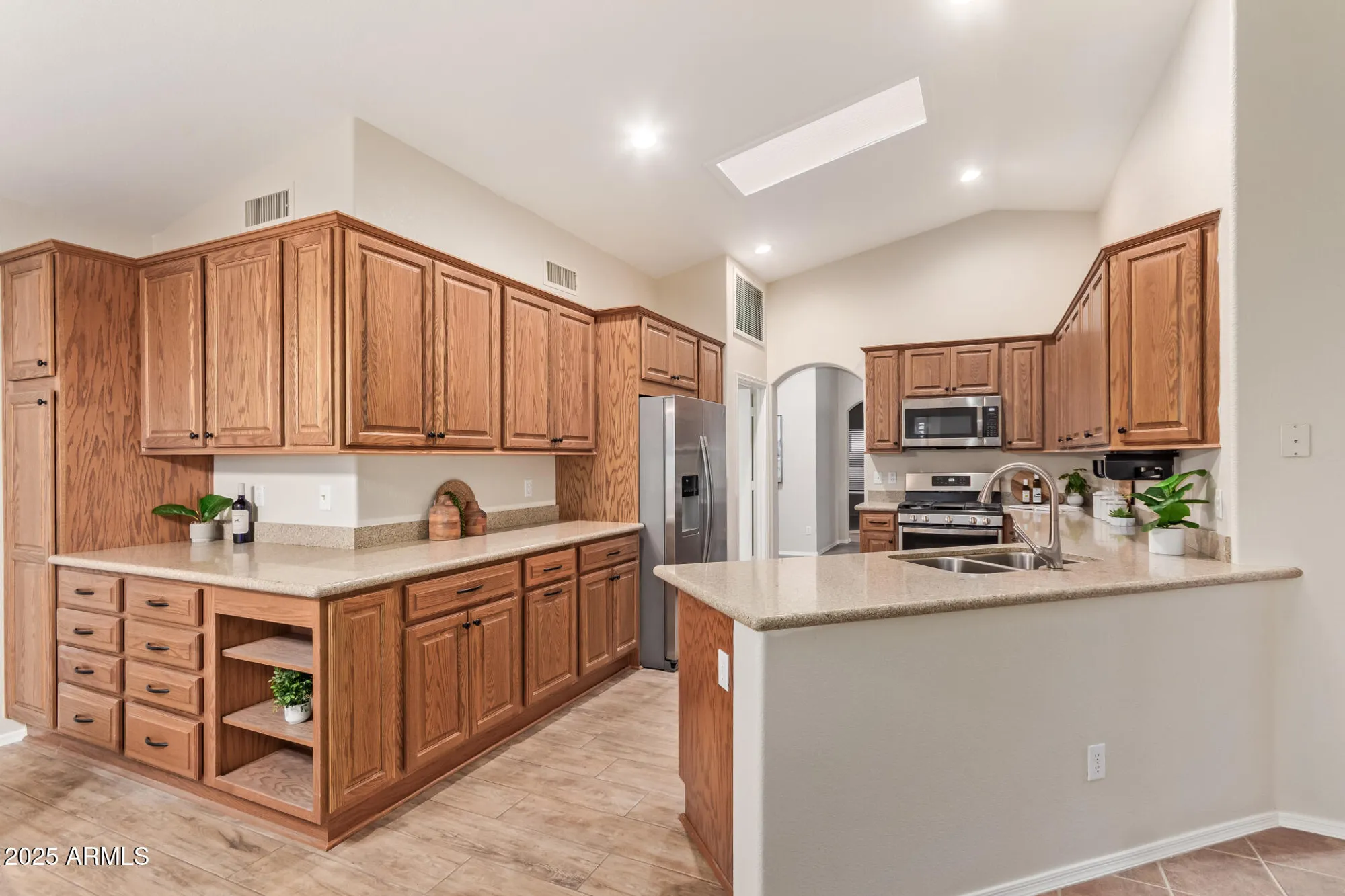 Property Slideshow image 17 of 35 | 15596 w flower ct, Goodyear, AZ, 85395