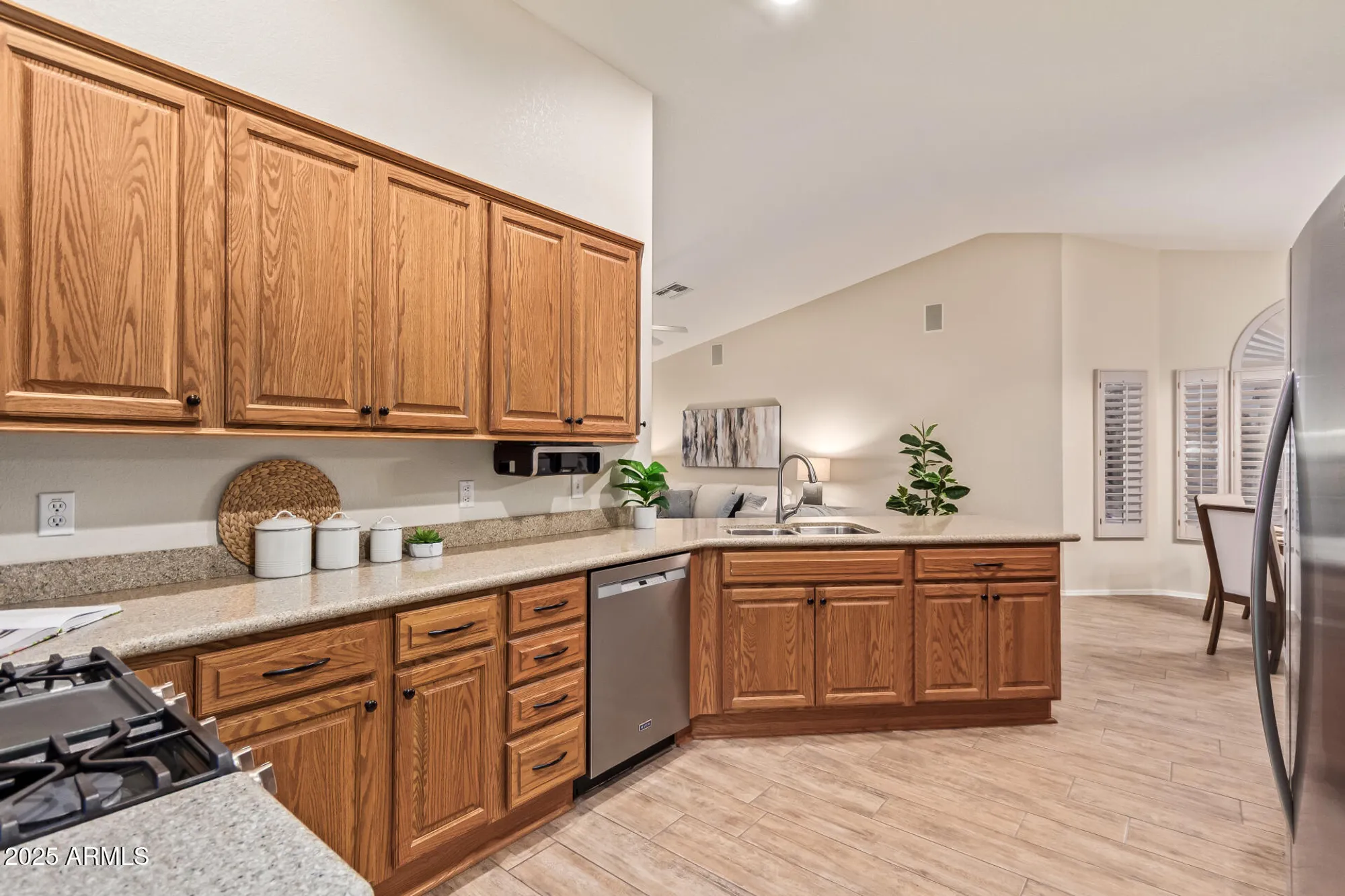Property Slideshow image 19 of 35 | 15596 w flower ct, Goodyear, AZ, 85395