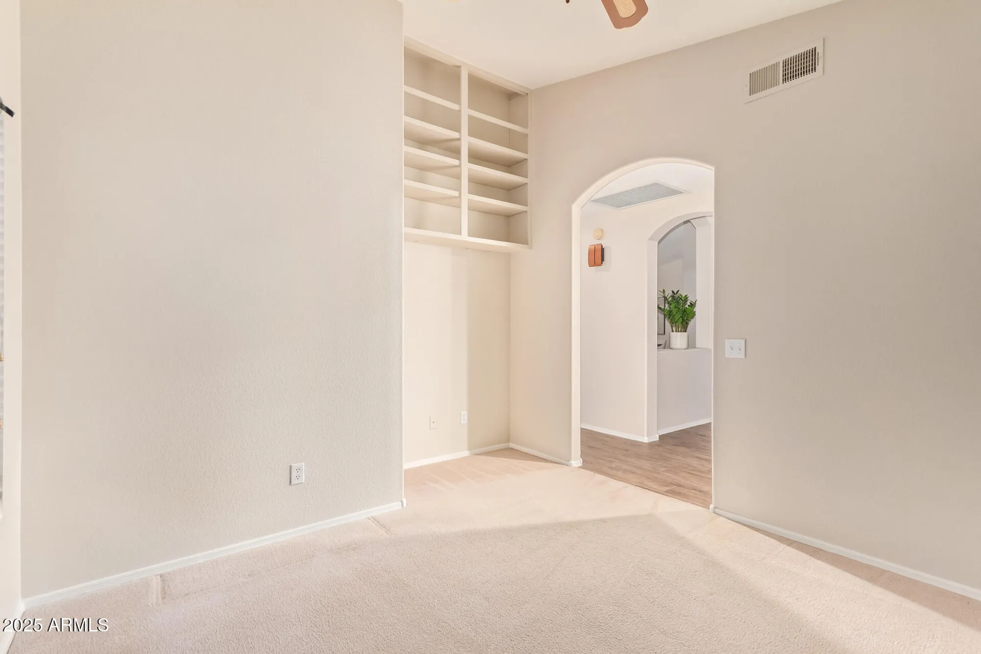 Property Slideshow image 25 of 35 | 15596 w flower ct, Goodyear, AZ, 85395