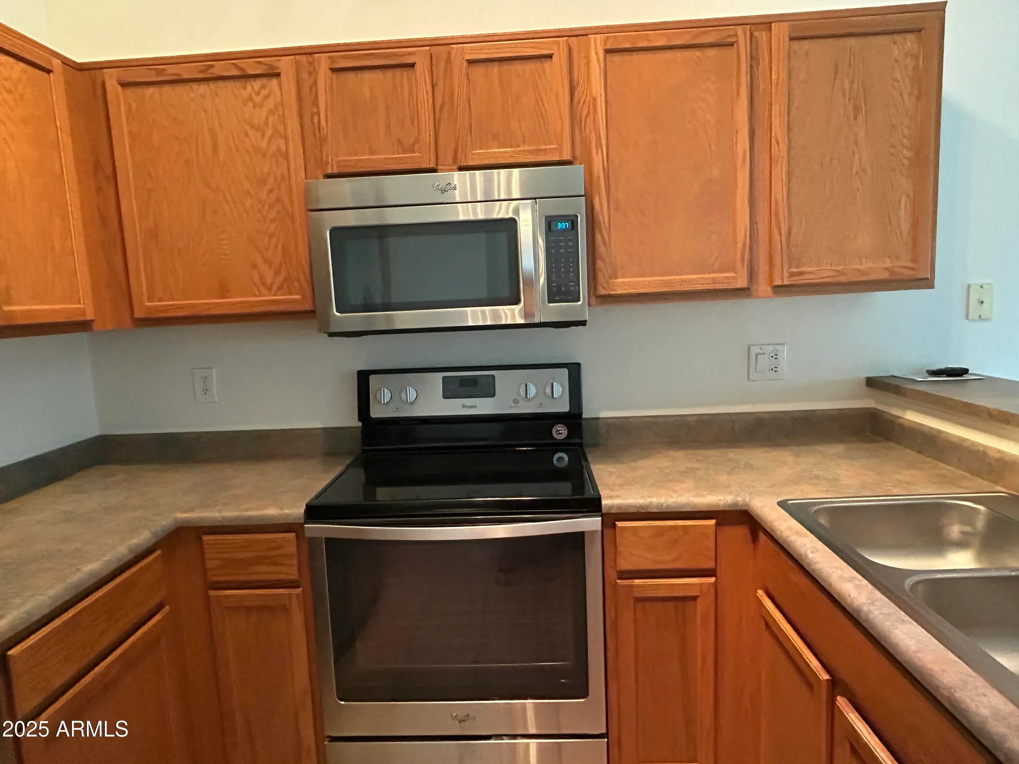 Property Slideshow image 21 of 28 | 1807 e lindrick dr, Chandler, AZ, 85249