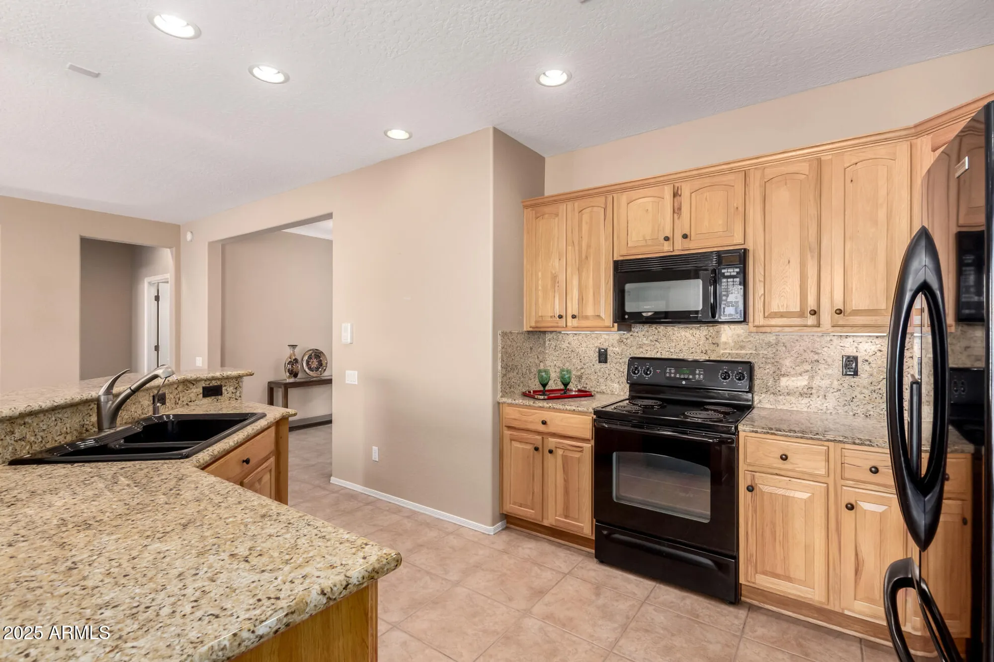 Property Slideshow image 10 of 39 | 13766 w junipero dr, Sun City West, AZ, 85375