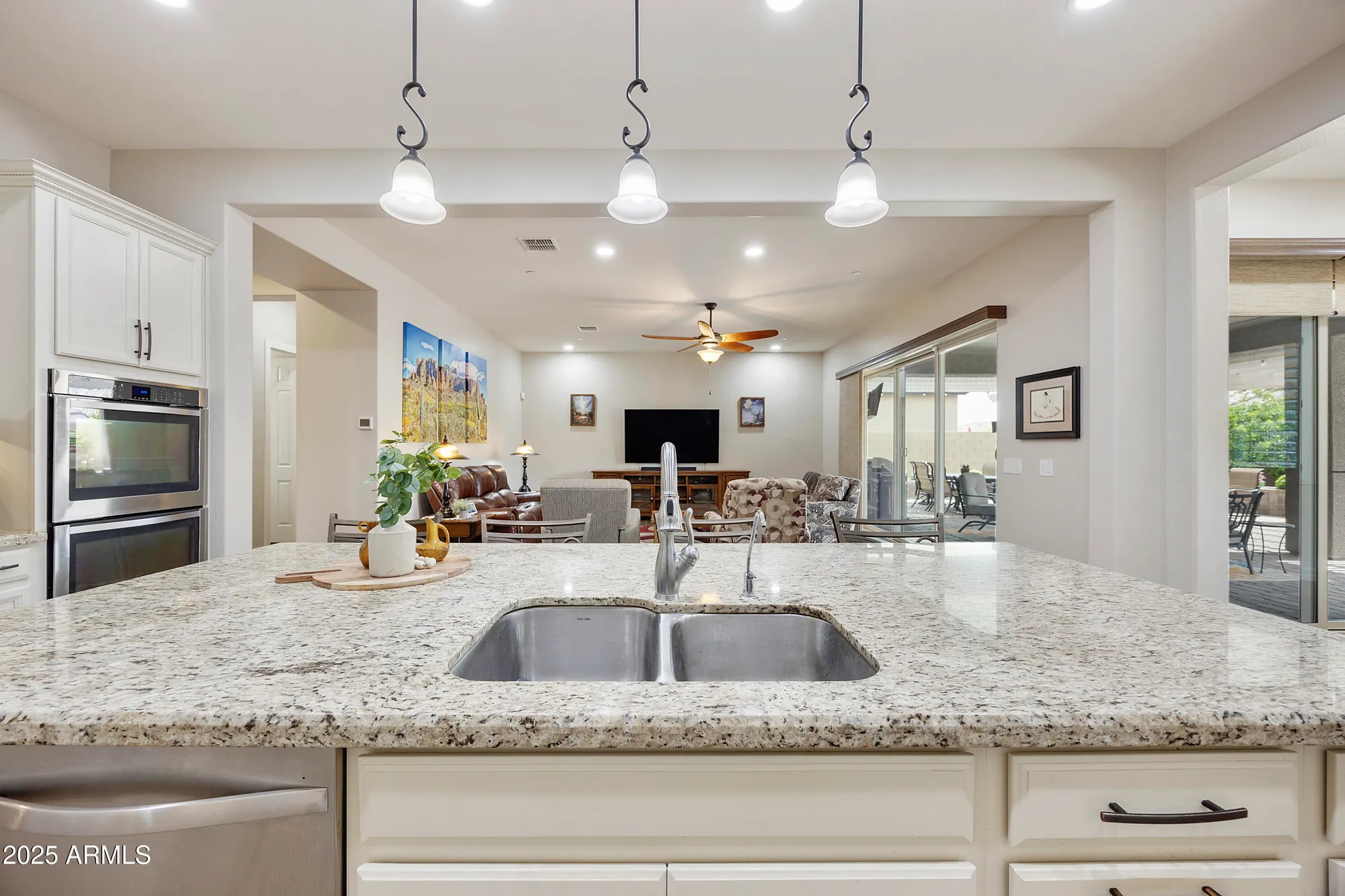 Property Slideshow image 10 of 68 | 10049 e topaz ave, Mesa, AZ, 85212