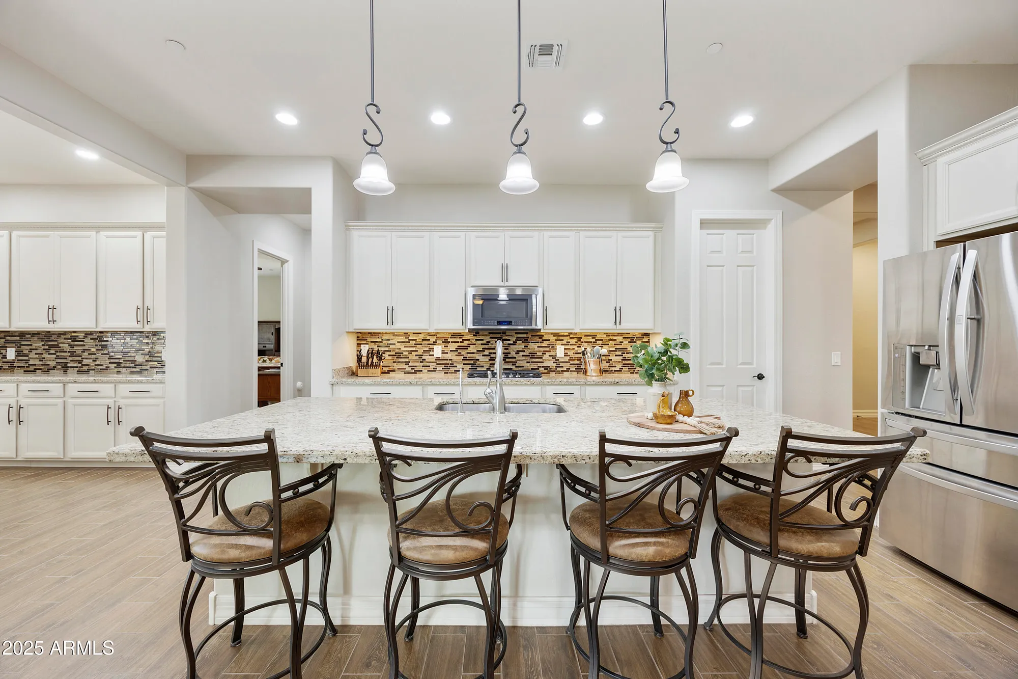 Property Slideshow image 8 of 68 | 10049 e topaz ave, Mesa, AZ, 85212