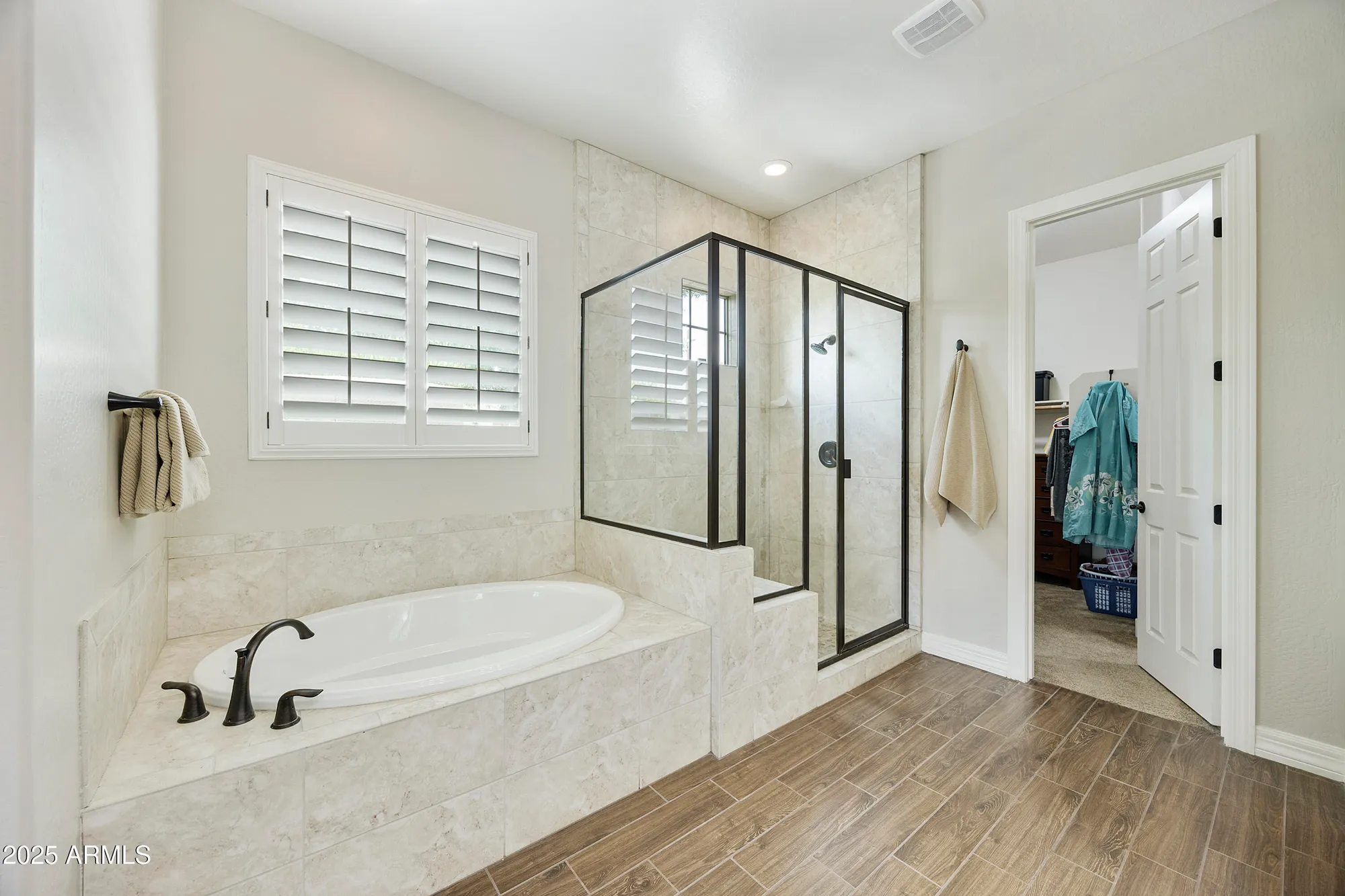 Property Slideshow image 19 of 68 | 10049 e topaz ave, Mesa, AZ, 85212