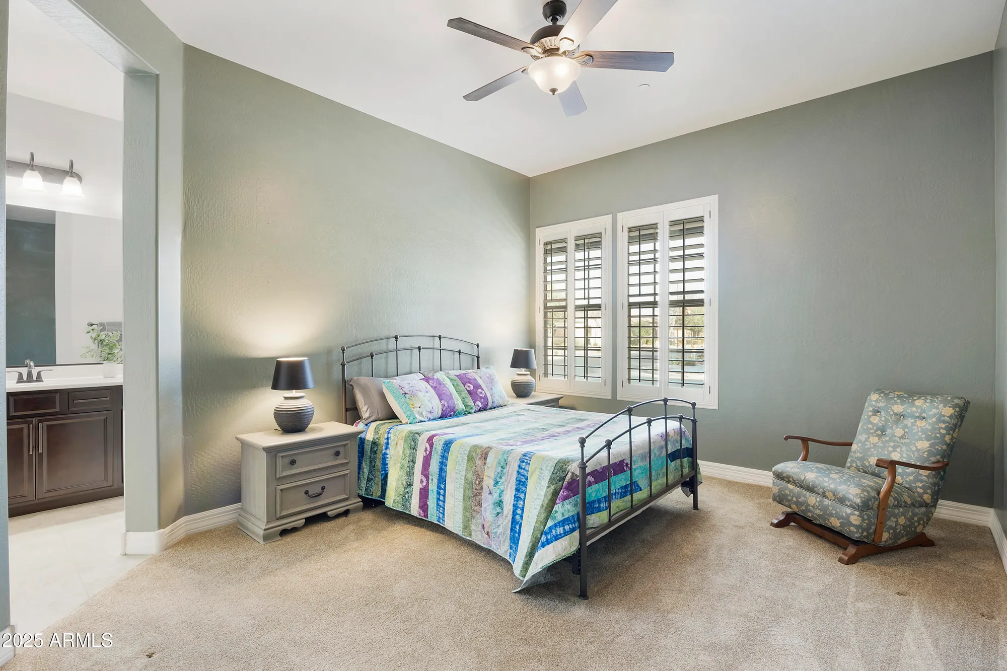 Property Slideshow image 21 of 68 | 10049 e topaz ave, Mesa, AZ, 85212