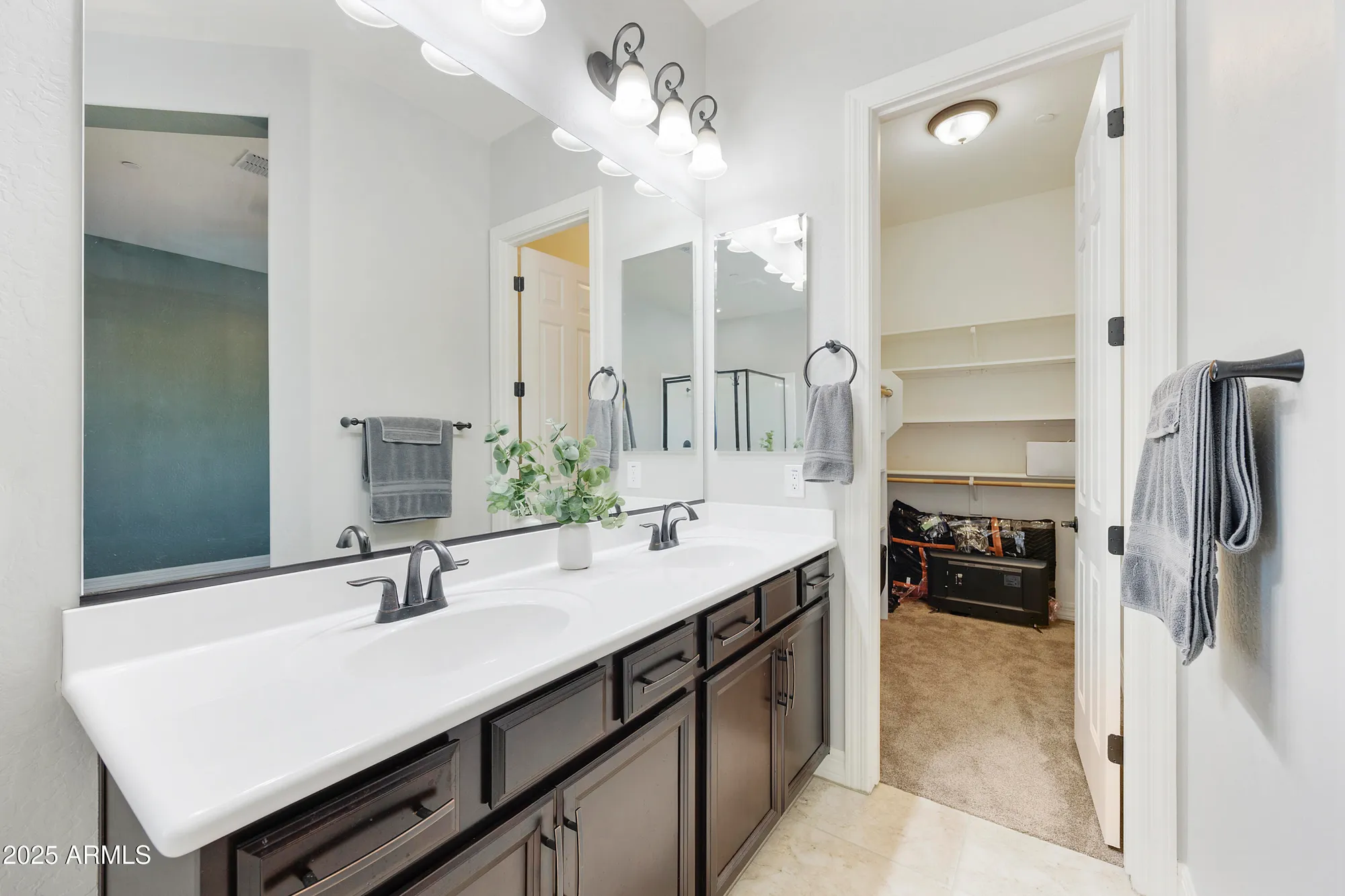 Property Slideshow image 26 of 68 | 10049 e topaz ave, Mesa, AZ, 85212