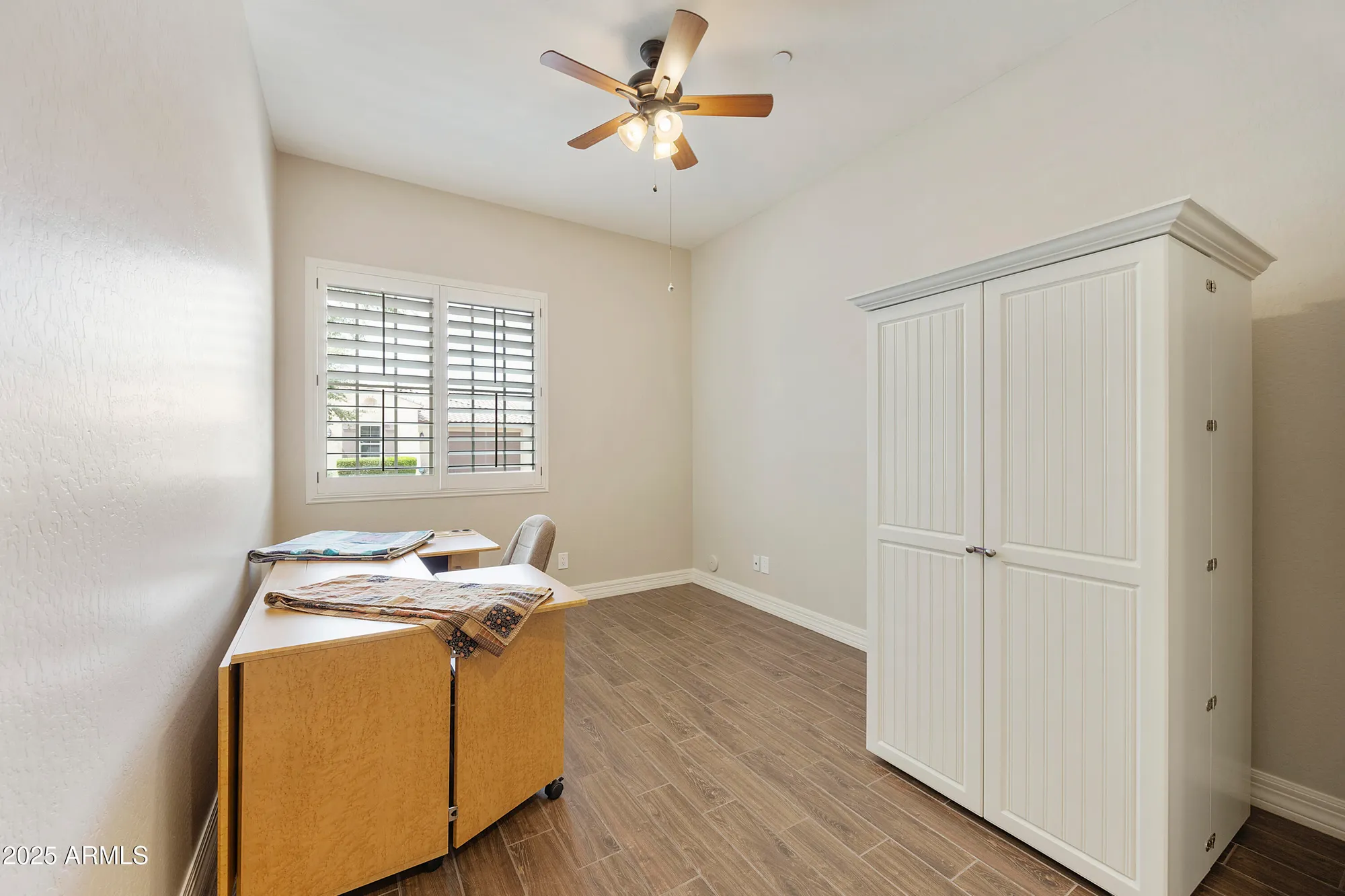 Property Slideshow image 32 of 68 | 10049 e topaz ave, Mesa, AZ, 85212