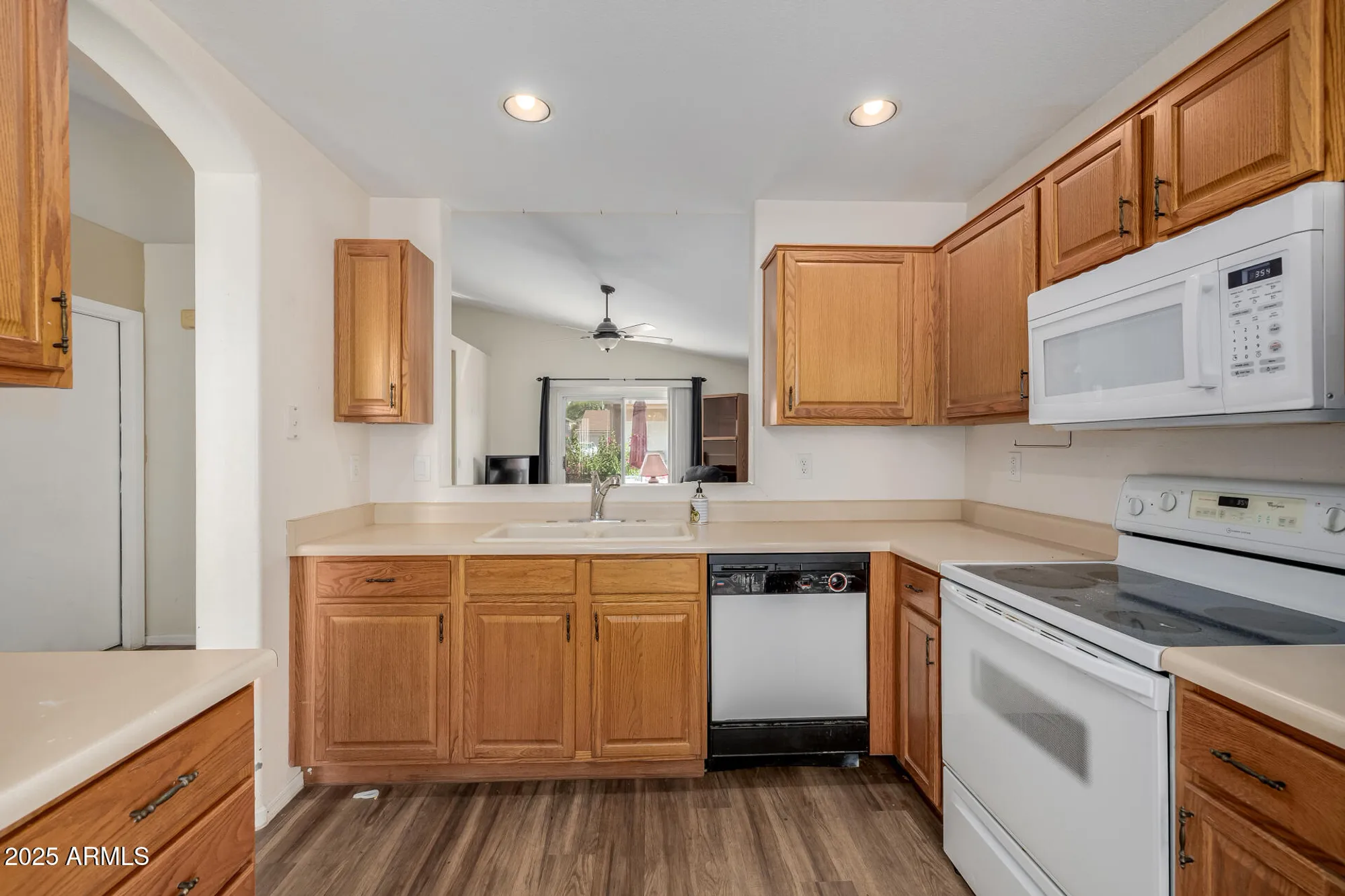 Property Slideshow image 12 of 49 | 1753 e palm beach dr, Chandler, AZ, 85249