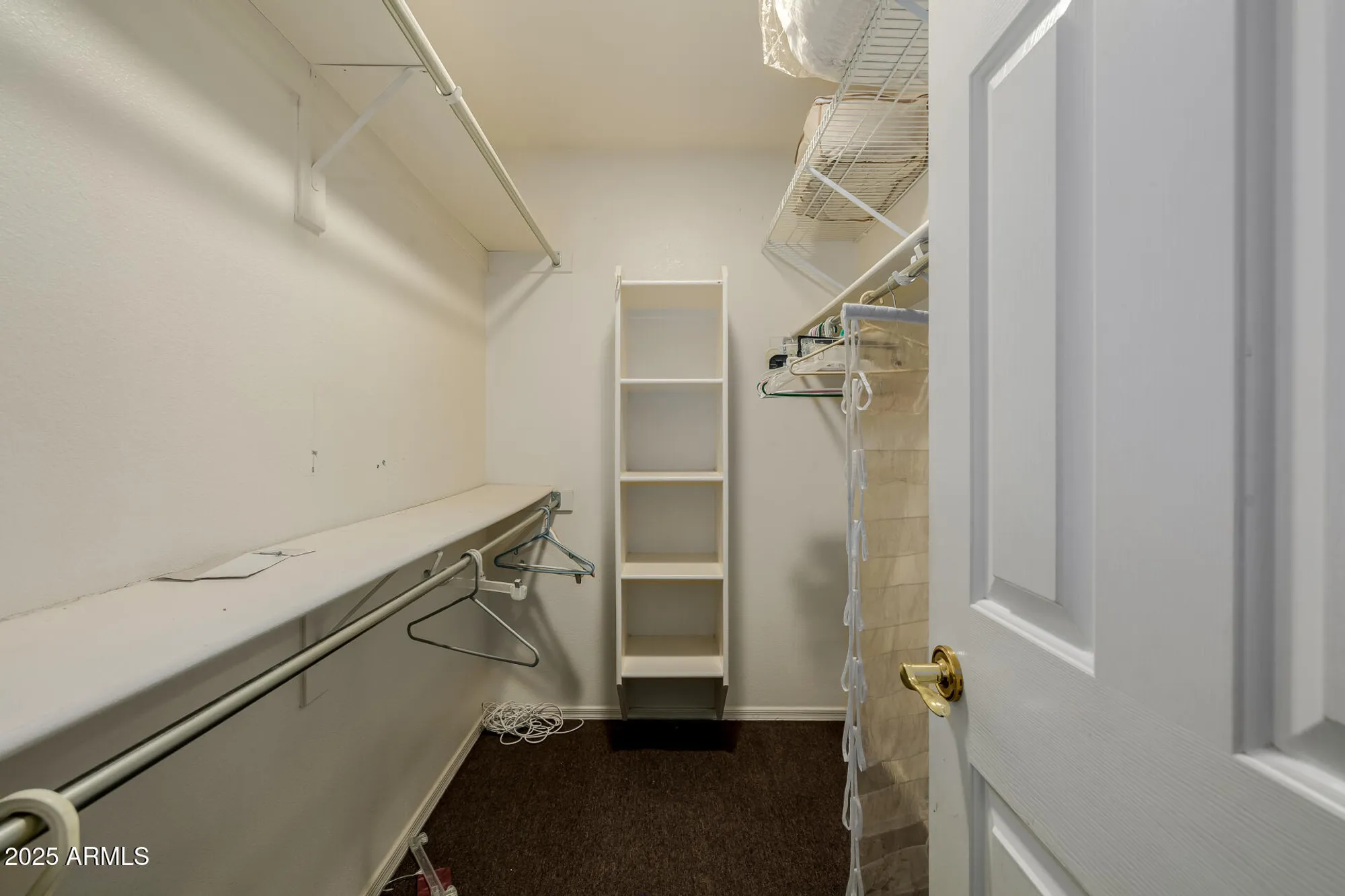 Property Slideshow image 17 of 49 | 1753 e palm beach dr, Chandler, AZ, 85249