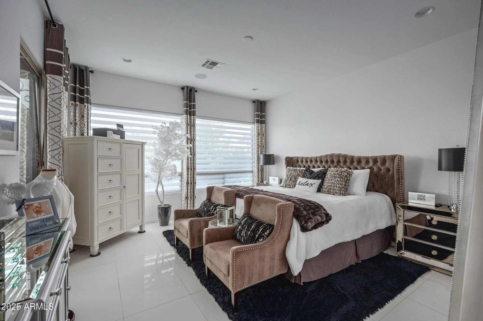 Property Slideshow image 29 of 71 | 351 e santa lucia ln, Queen Creek, AZ, 85140