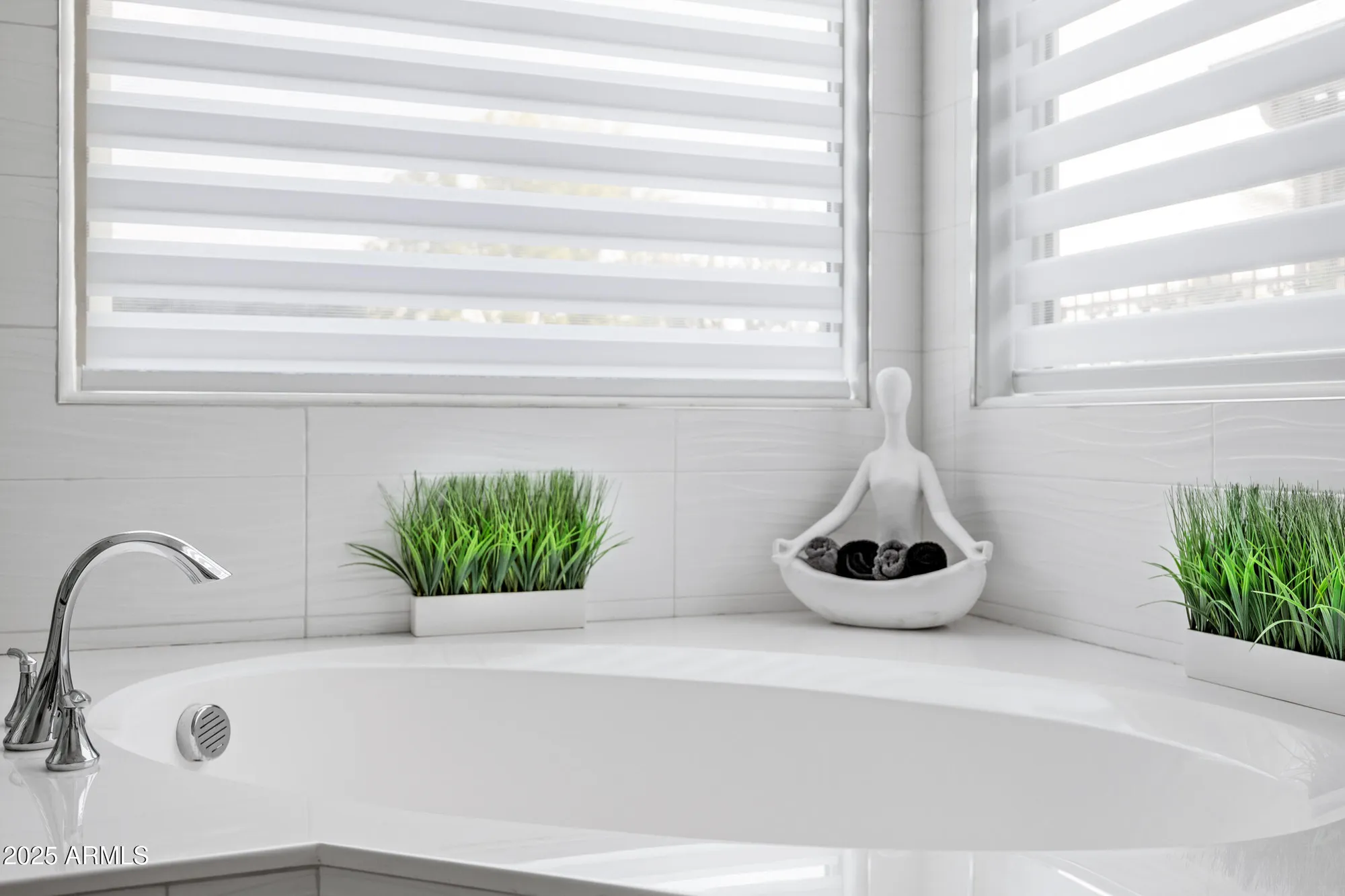 Property Slideshow image 36 of 71 | 351 e santa lucia ln, Queen Creek, AZ, 85140