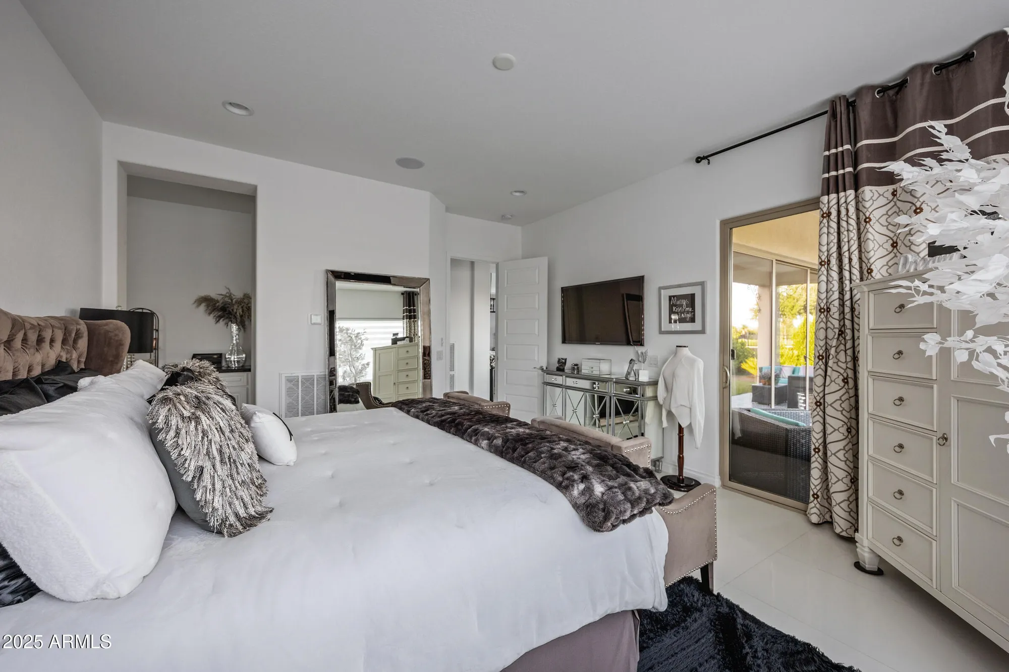 Property Slideshow image 30 of 71 | 351 e santa lucia ln, Queen Creek, AZ, 85140