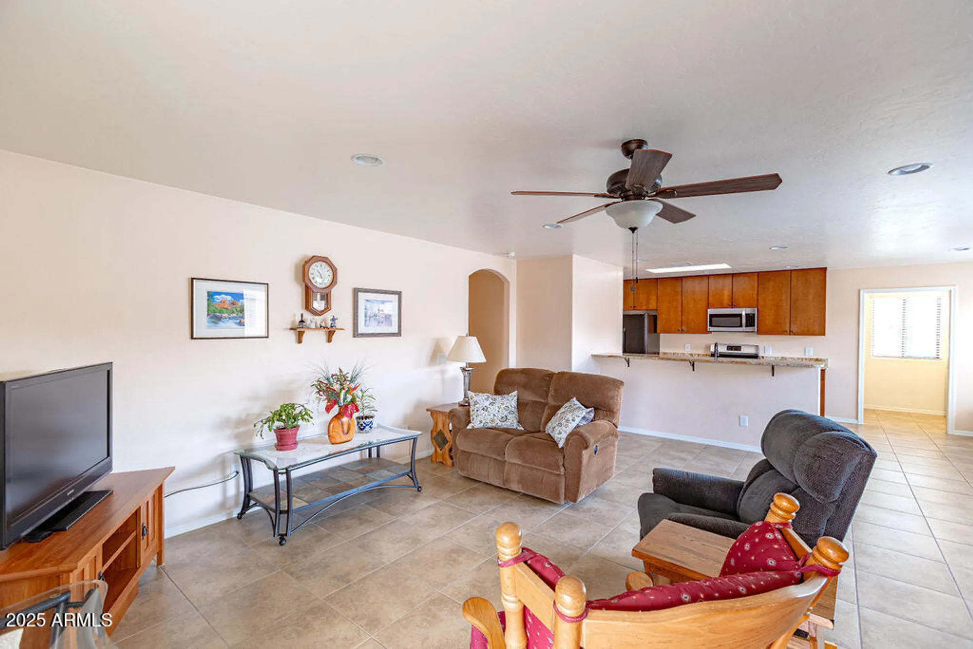 Property Slideshow image 19 of 42 | 762 s clubhouse ln, Sierra Vista, AZ, 85635