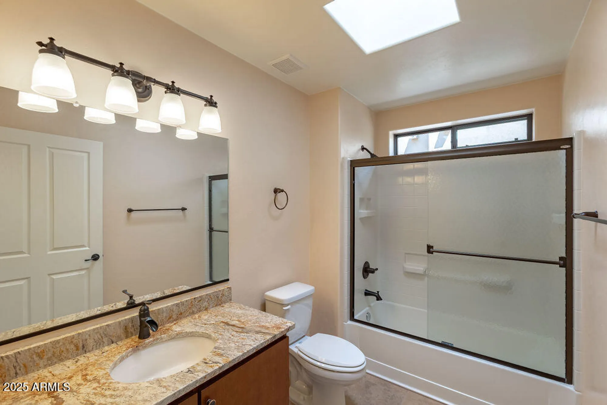 Property Slideshow image 32 of 42 | 762 s clubhouse ln, Sierra Vista, AZ, 85635