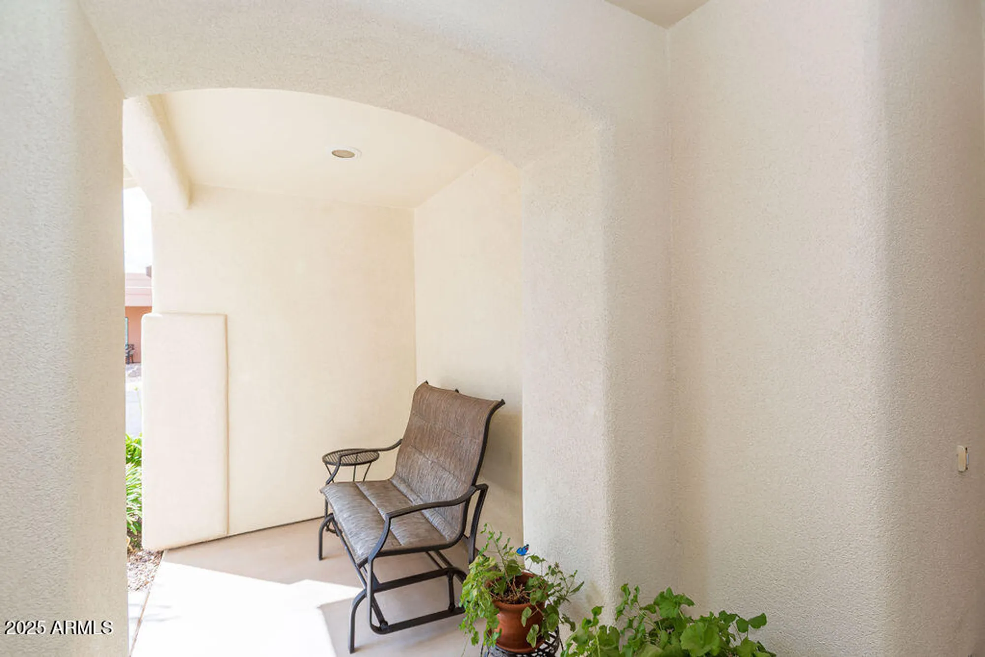 Property Slideshow image 4 of 42 | 762 s clubhouse ln, Sierra Vista, AZ, 85635