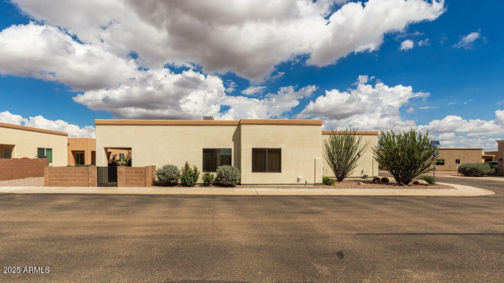 Property Slideshow image 40 of 42 | 762 s clubhouse ln, Sierra Vista, AZ, 85635