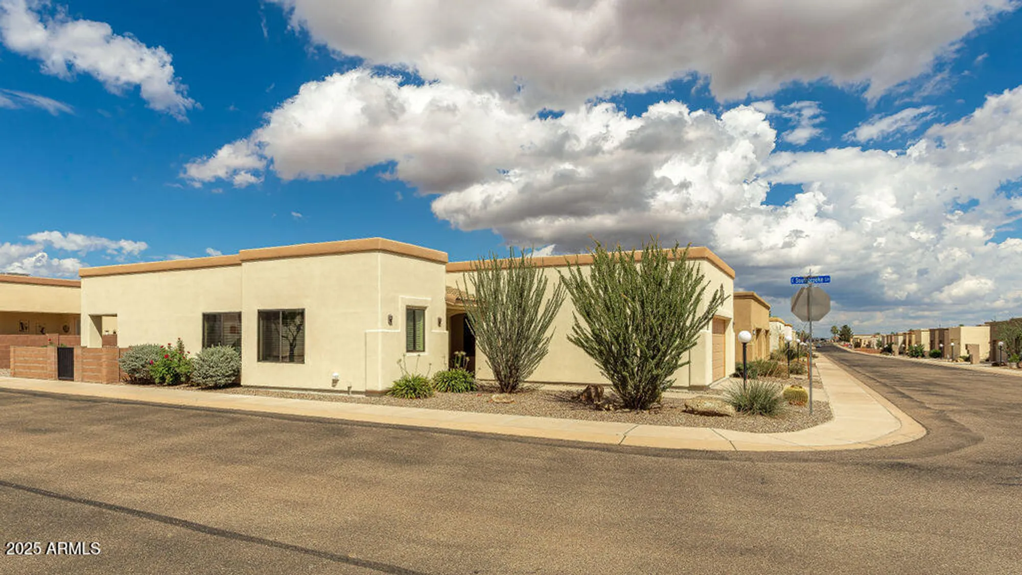 Property Slideshow image 39 of 42 | 762 s clubhouse ln, Sierra Vista, AZ, 85635