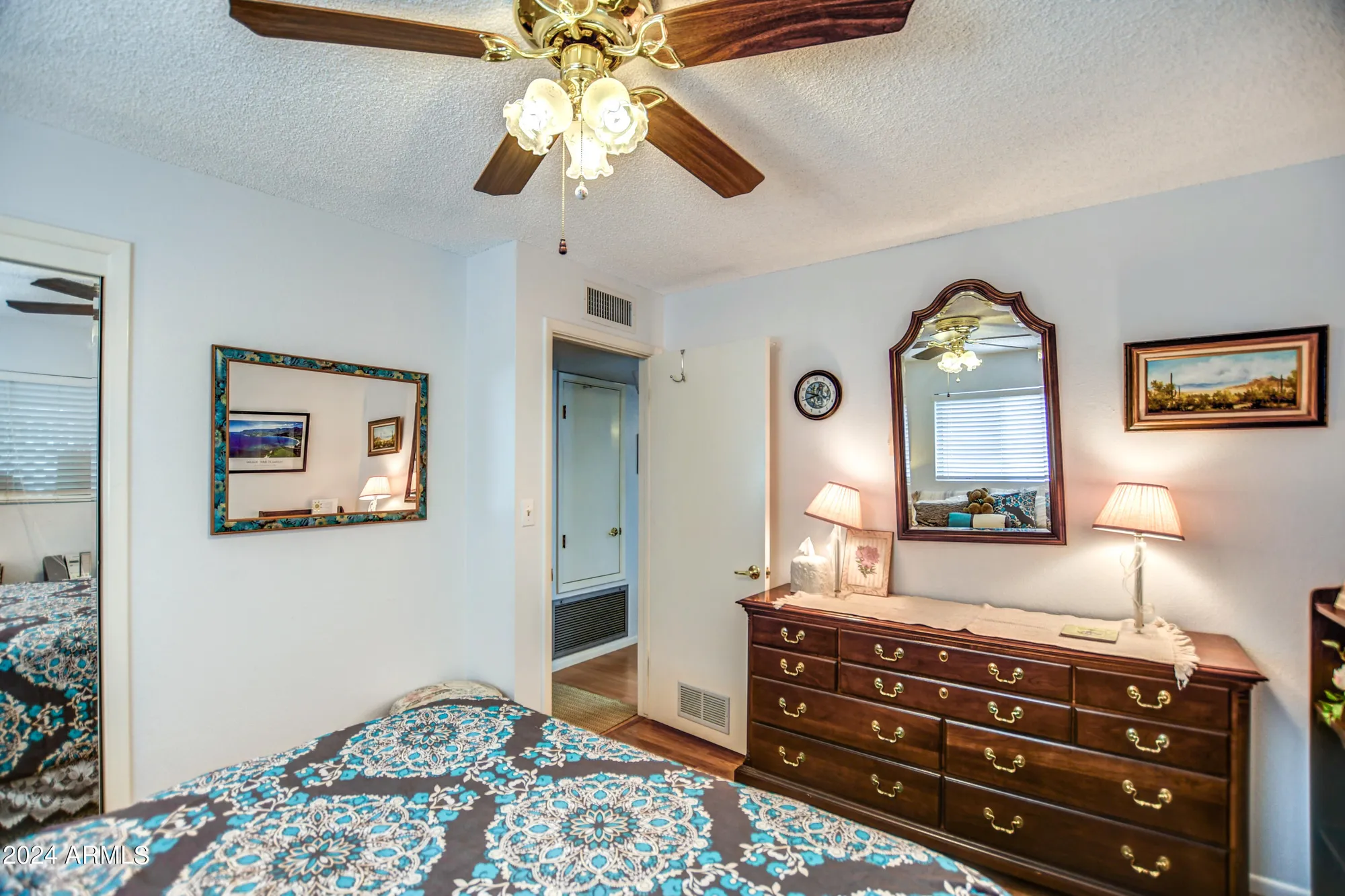 Property Slideshow image 23 of 24 | 5862 e duncan st, Mesa, AZ, 85205