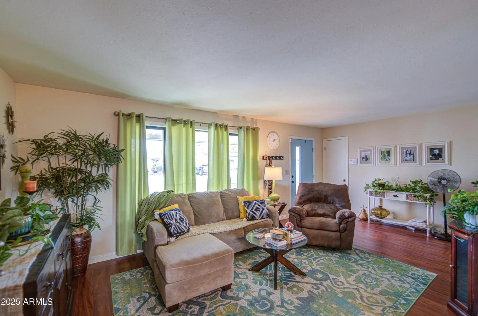 Property Slideshow image 6 of 35 | 5331 e dodge st, Mesa, AZ, 85205