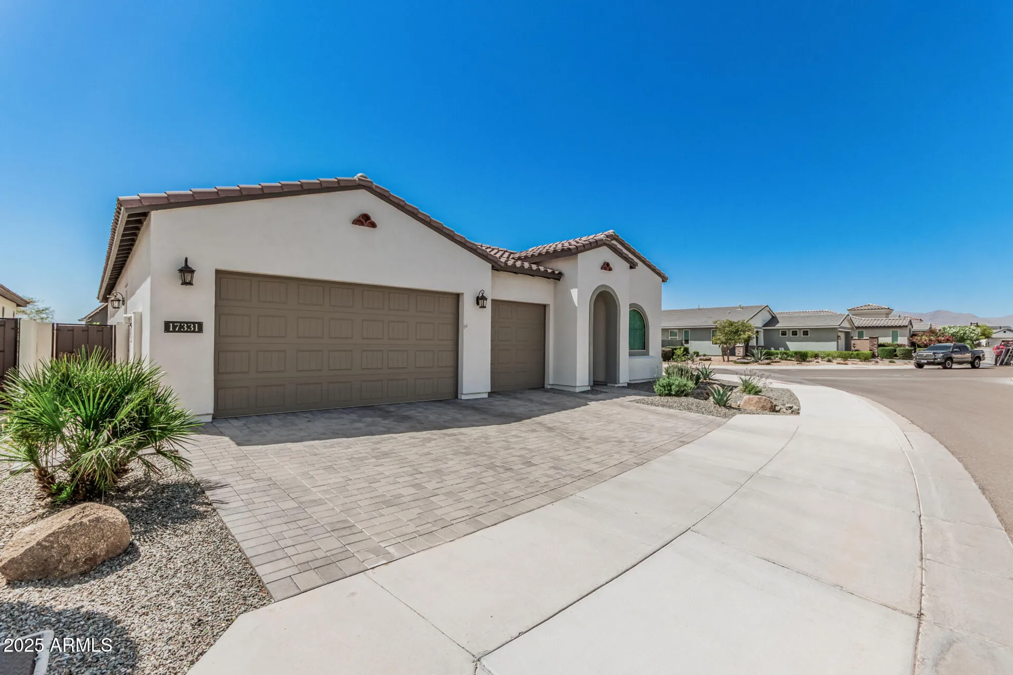 Property Slideshow image 4 of 71 | 17331 w wildwood st, Surprise, AZ, 85388