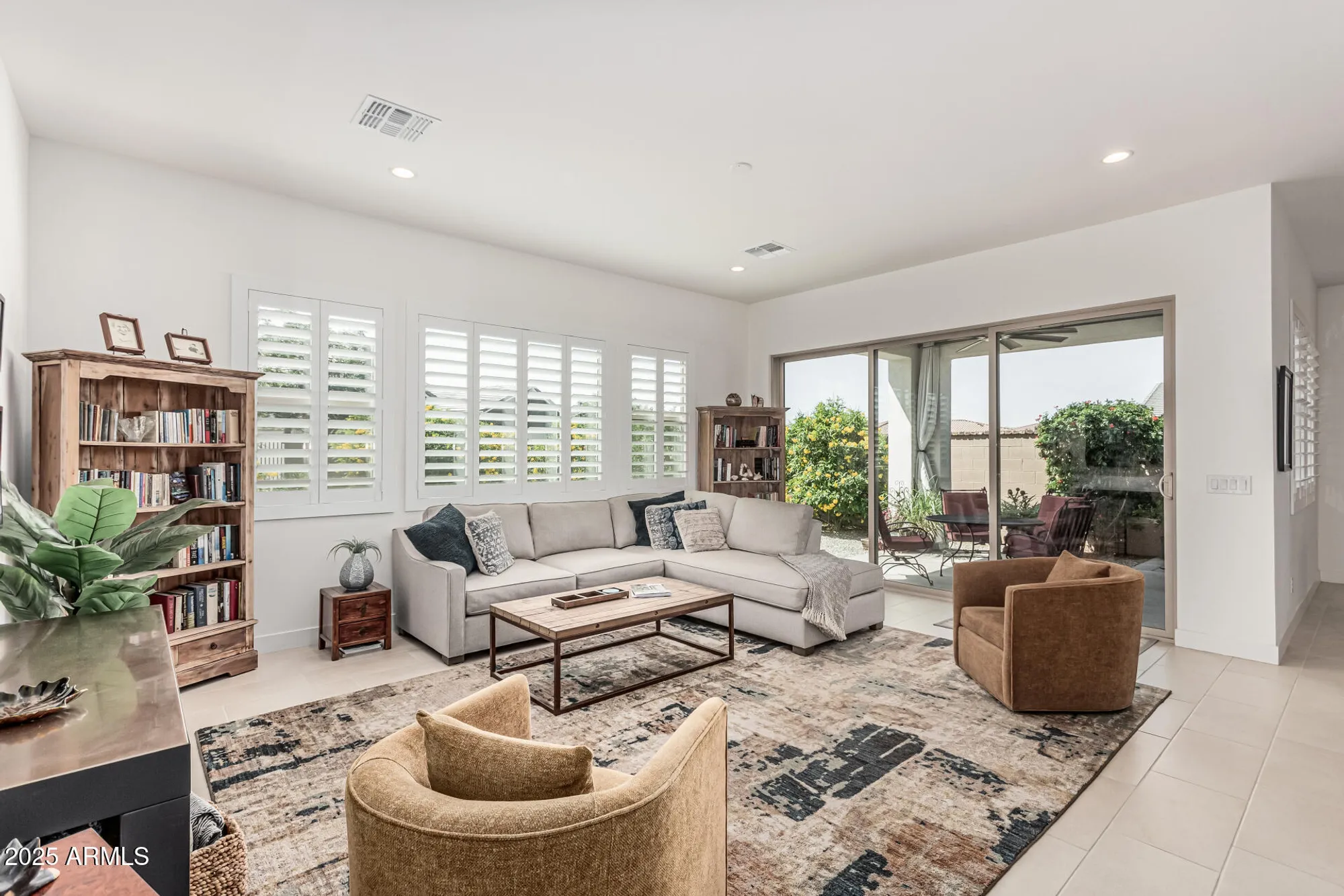 Property Slideshow image 5 of 71 | 17331 w wildwood st, Surprise, AZ, 85388