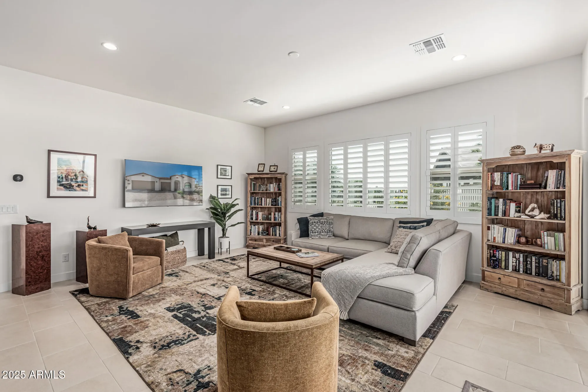 Property Slideshow image 6 of 71 | 17331 w wildwood st, Surprise, AZ, 85388