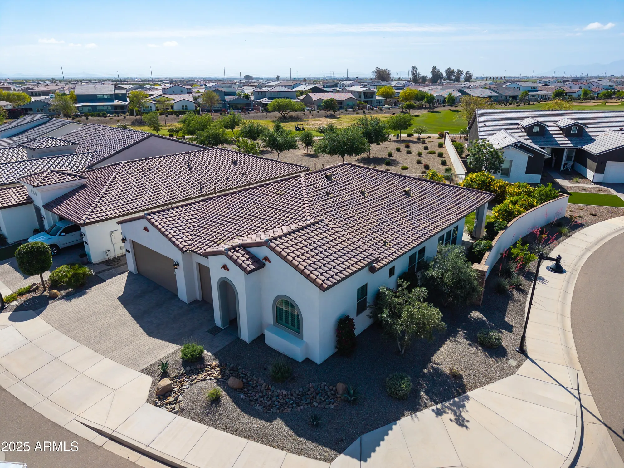 Property Slideshow image 32 of 71 | 17331 w wildwood st, Surprise, AZ, 85388