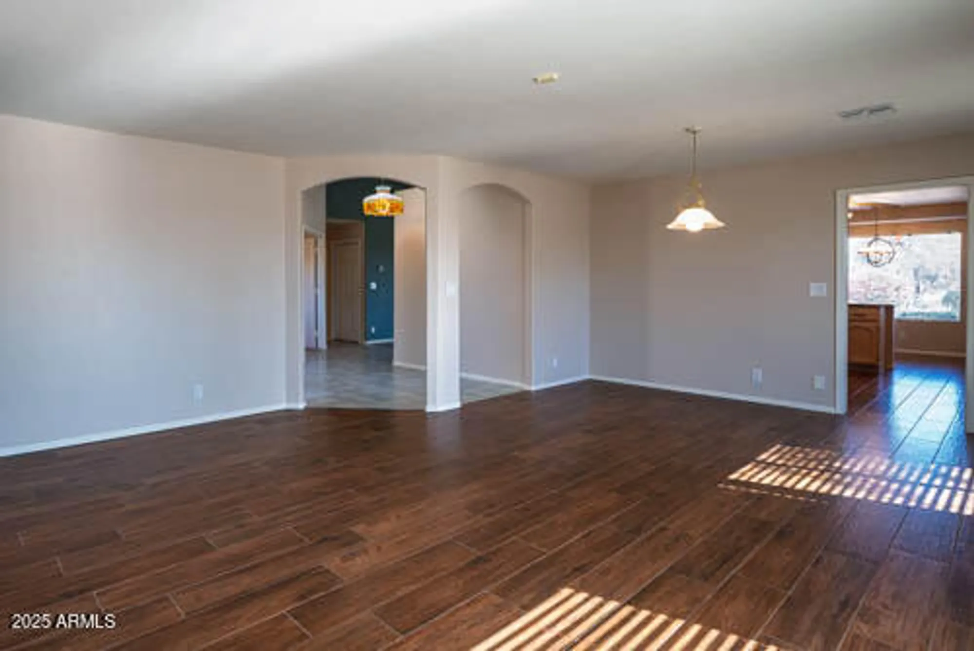 Property Slideshow image 8 of 35 | 11303 e laguna azul cir, Mesa, AZ, 85209