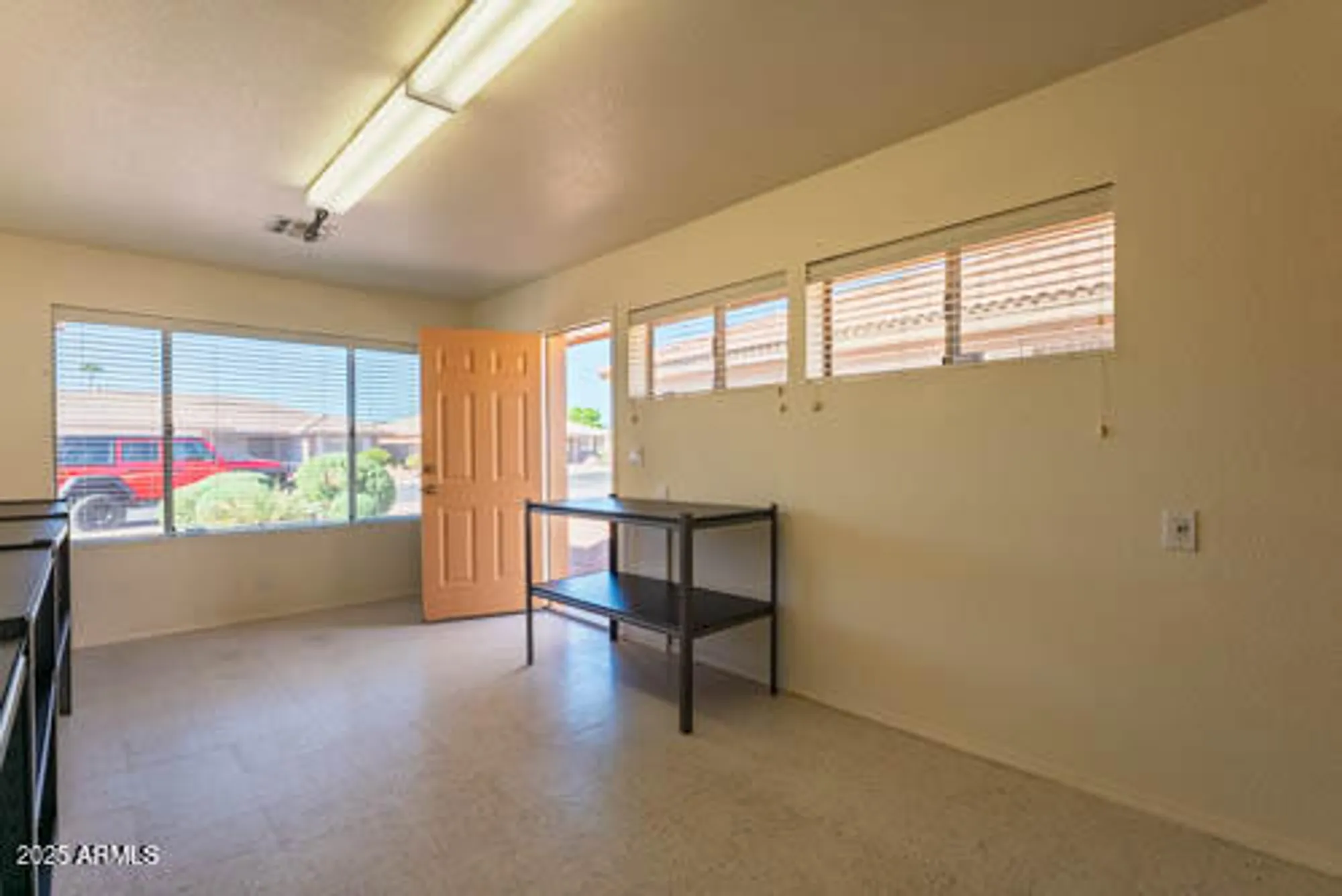 Property Slideshow image 32 of 35 | 11303 e laguna azul cir, Mesa, AZ, 85209