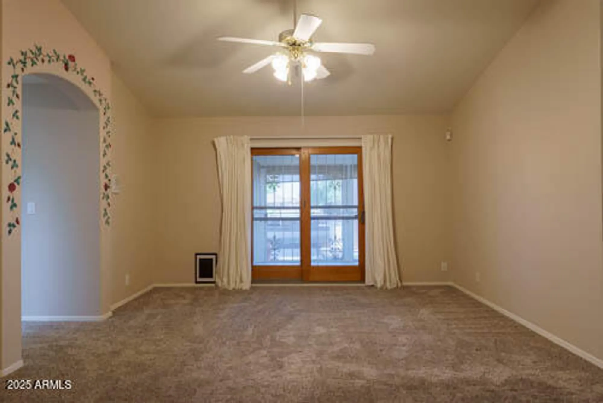 Property Slideshow image 17 of 35 | 11303 e laguna azul cir, Mesa, AZ, 85209