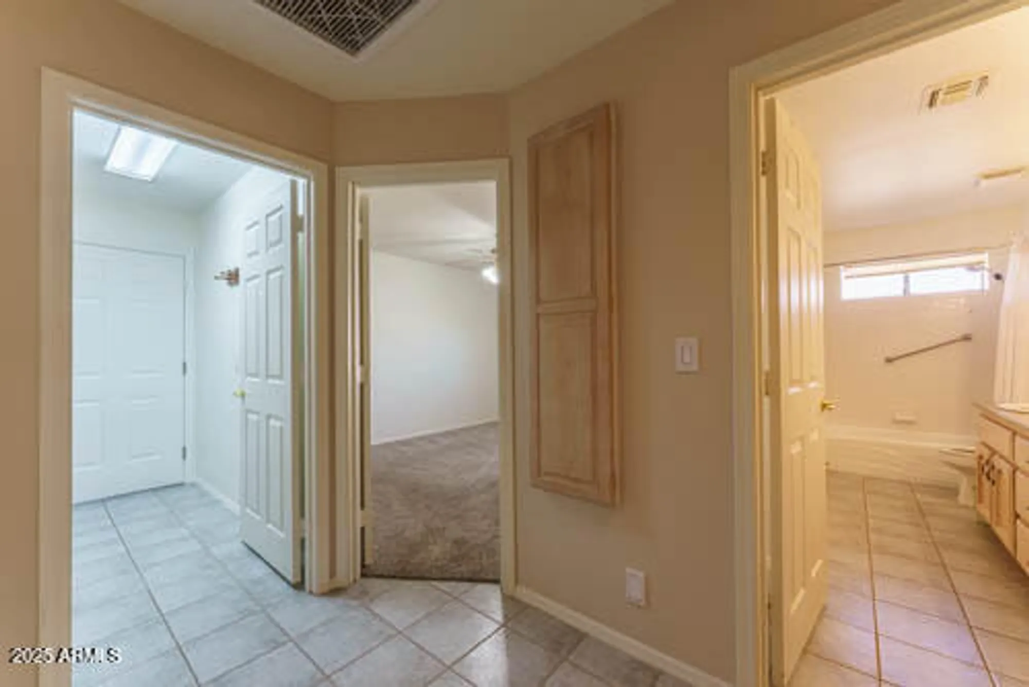 Property Slideshow image 22 of 35 | 11303 e laguna azul cir, Mesa, AZ, 85209