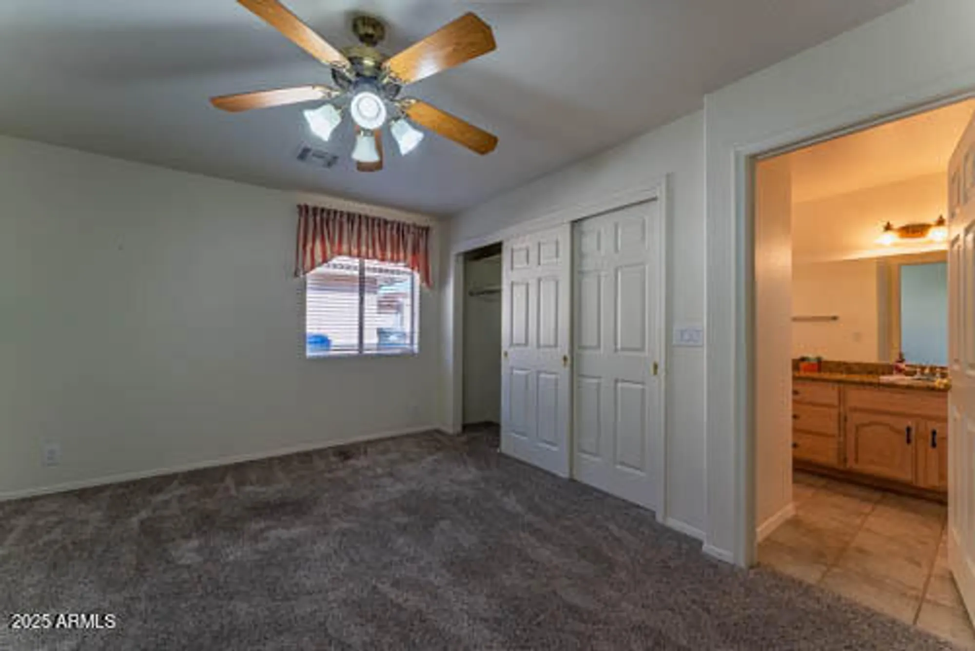 Property Slideshow image 23 of 35 | 11303 e laguna azul cir, Mesa, AZ, 85209