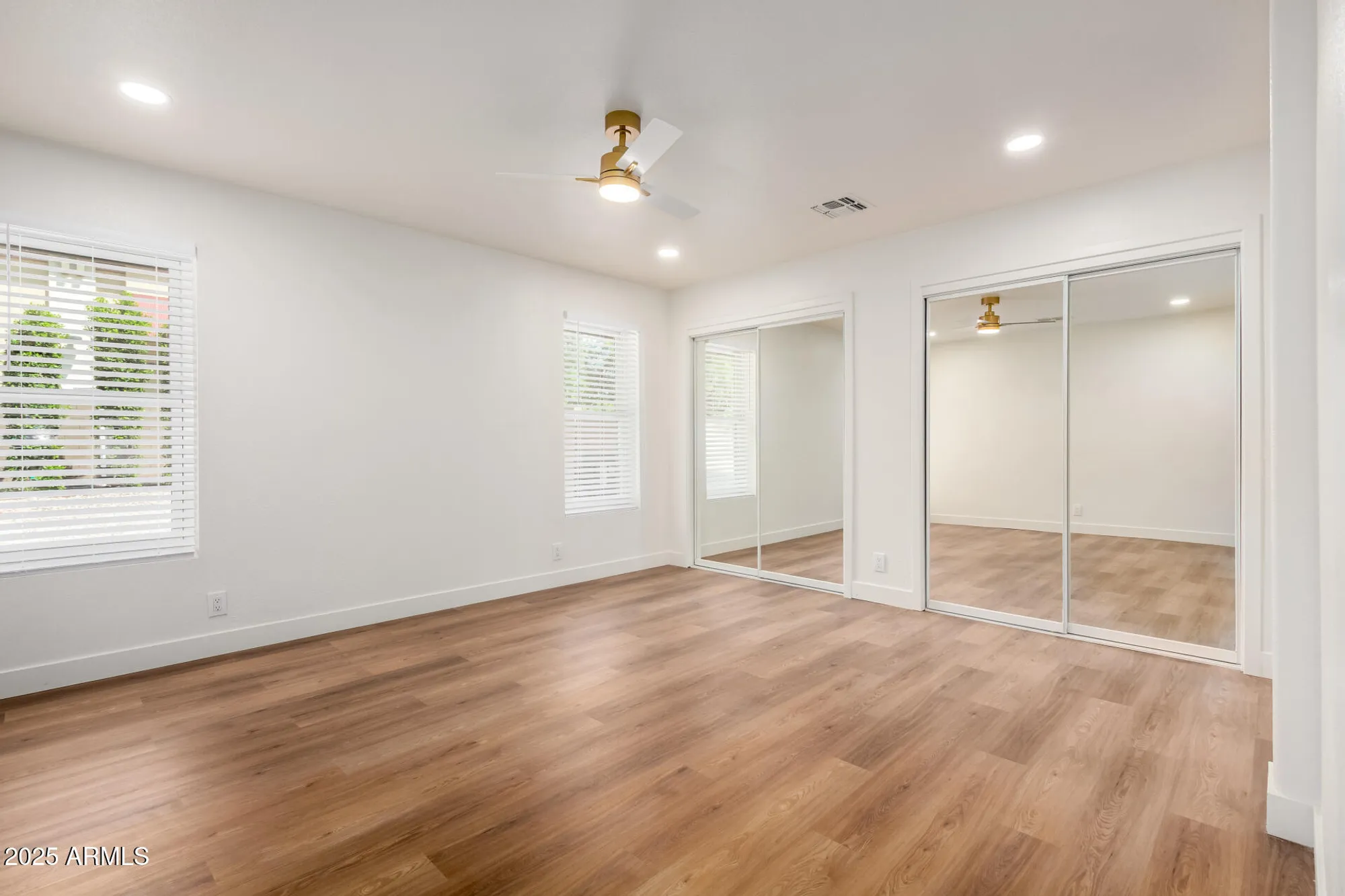 Property Slideshow image 11 of 22 | 10832 e keats ave, Mesa, AZ, 85209