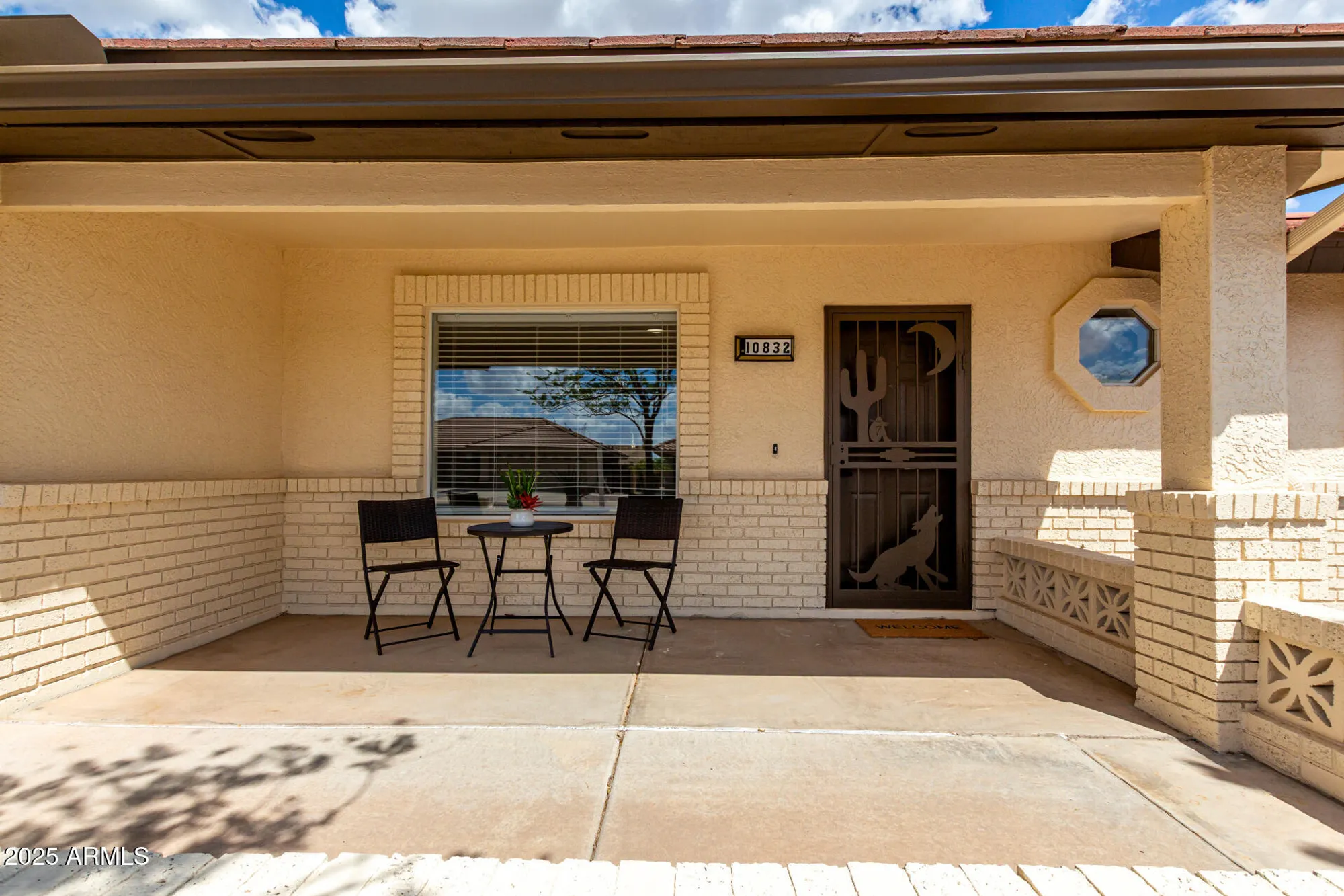 Property Slideshow image 4 of 22 | 10832 e keats ave, Mesa, AZ, 85209