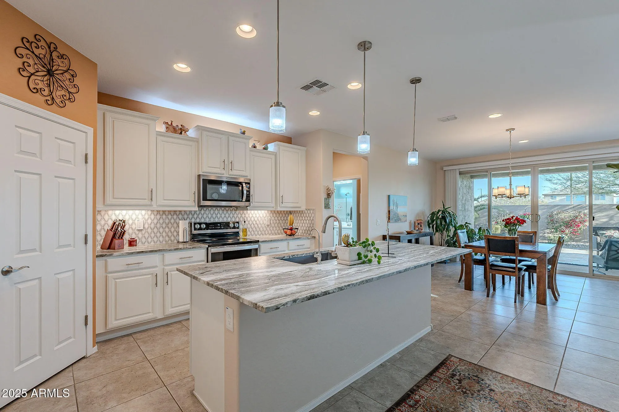 Property Slideshow image 10 of 79 | 5821 w cinder brook way, Florence, AZ, 85132